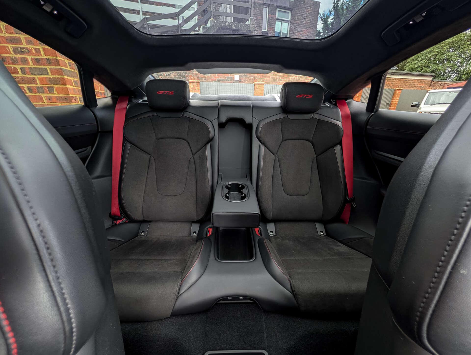 Porsche Taycan view 26
