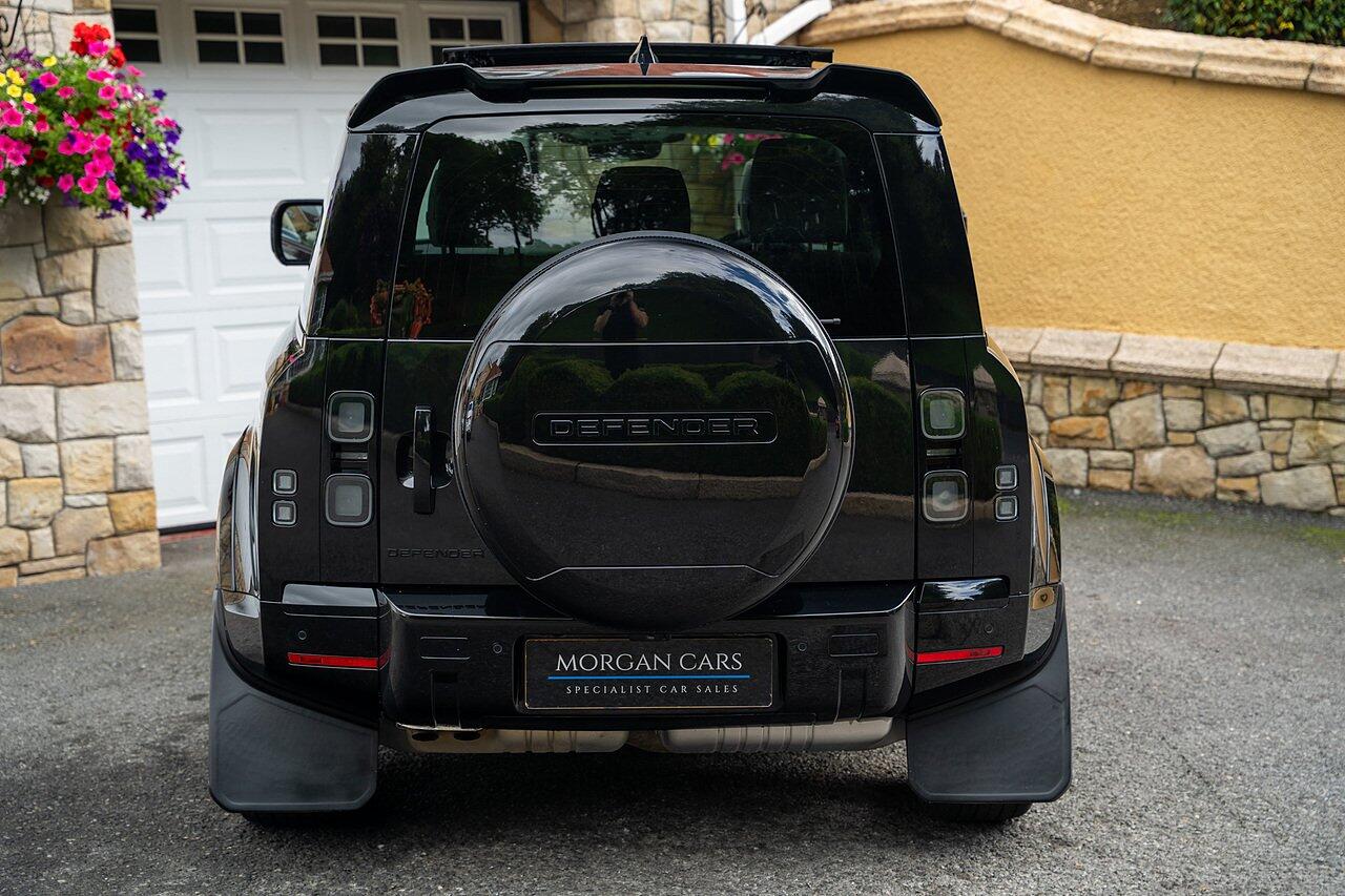 Land Rover Defender view 14