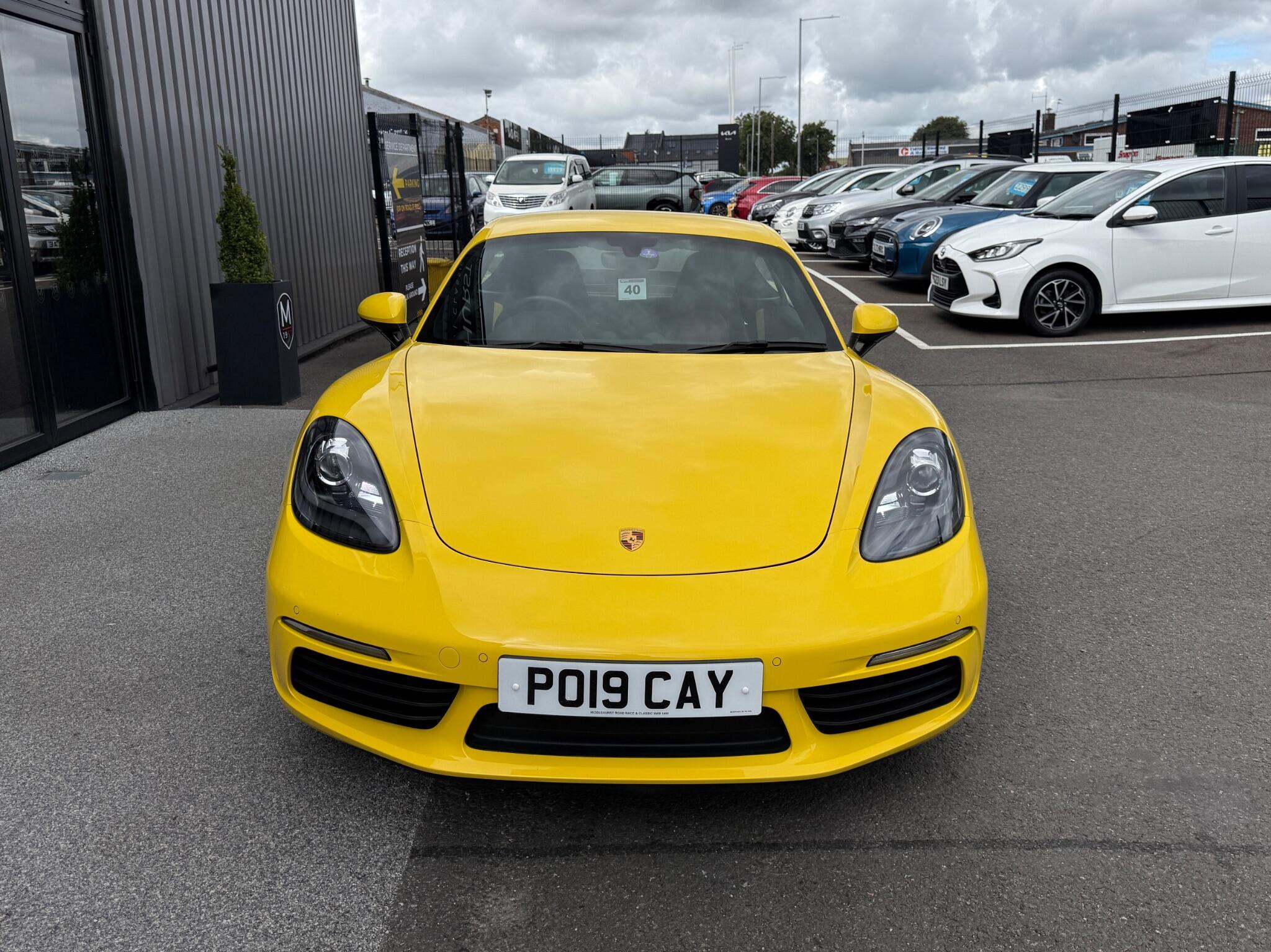 Porsche 718 Cayman view 9