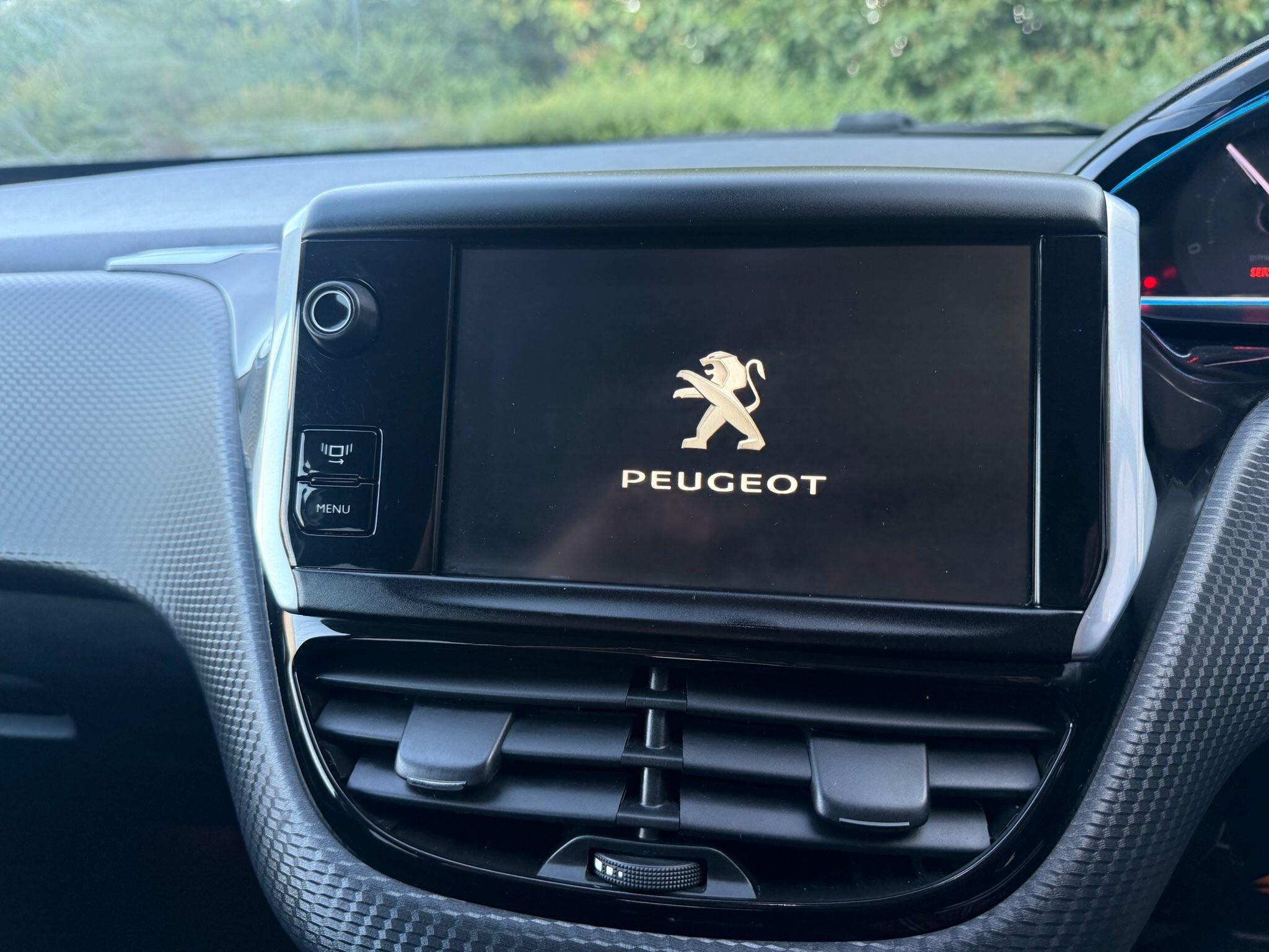 Peugeot 2008 view 20