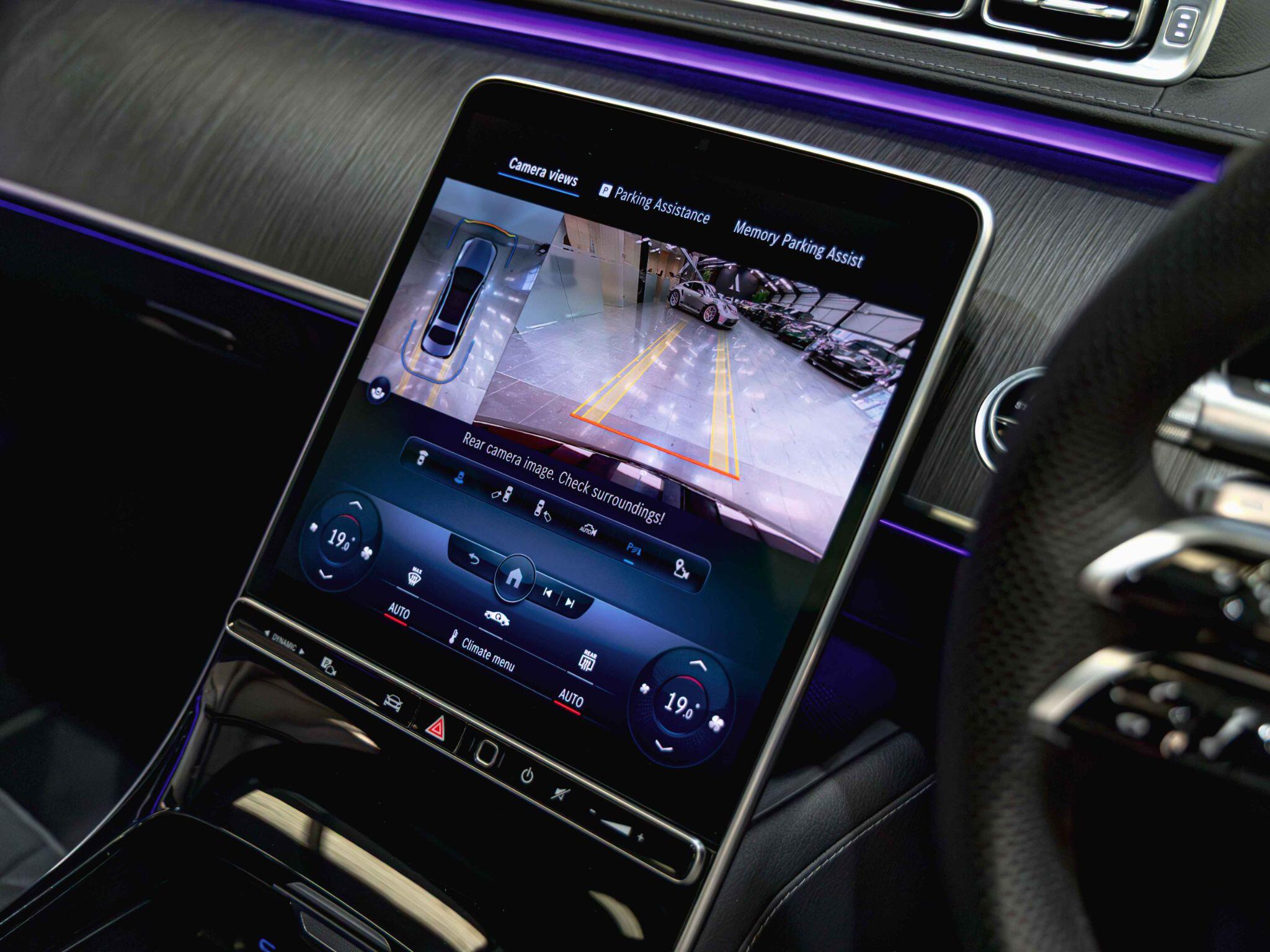 Mercedes-Benz S Class view 26
