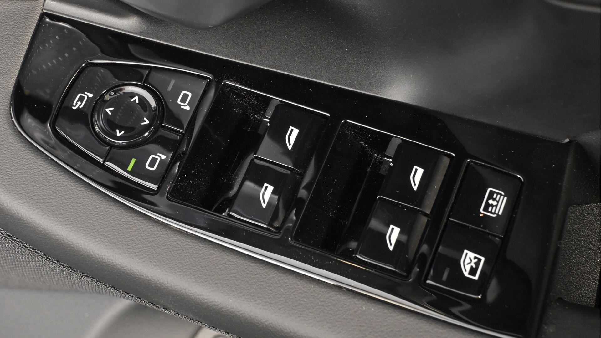 BMW M5 view 28