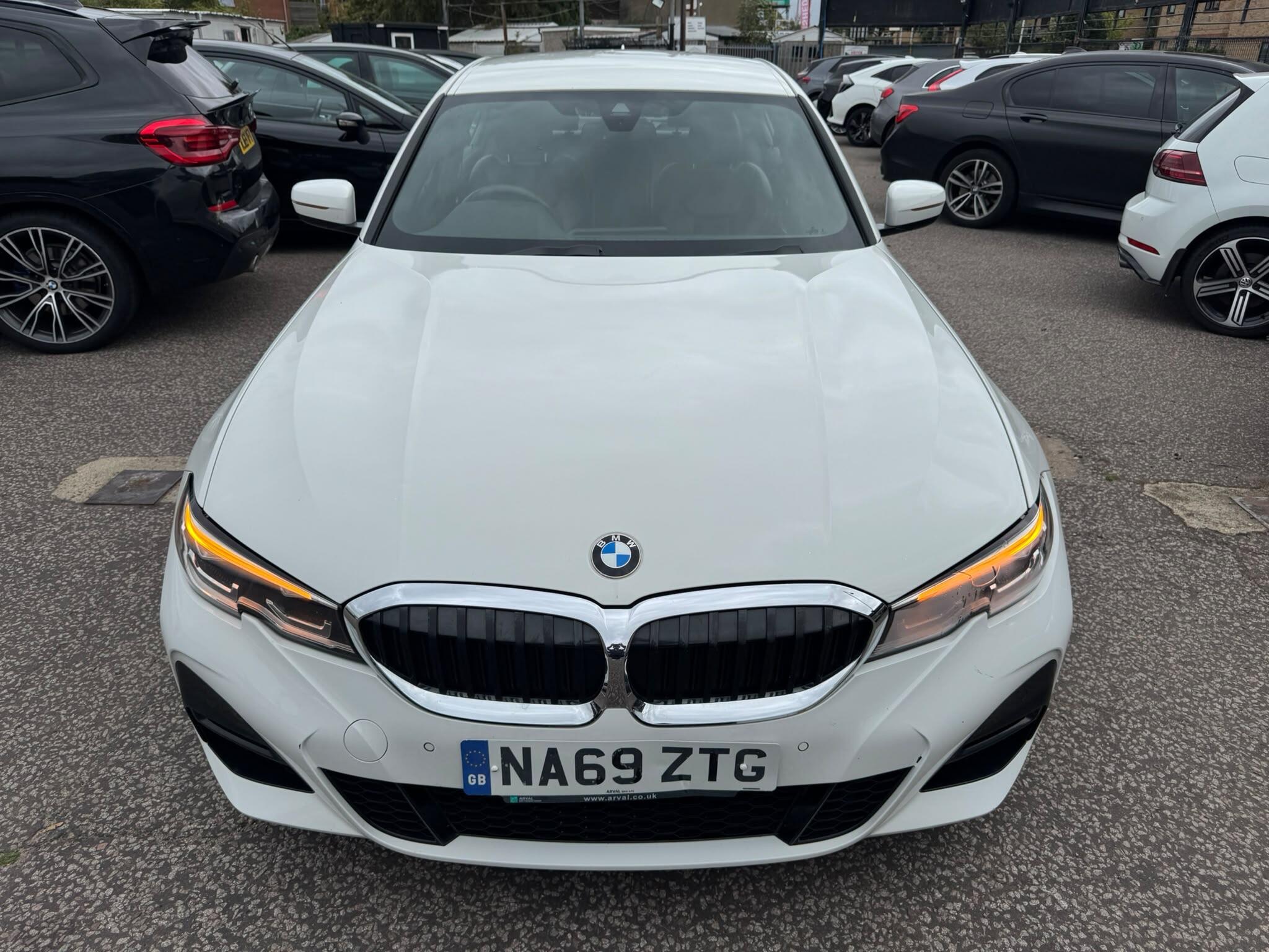 BMW 3 Series view 13
