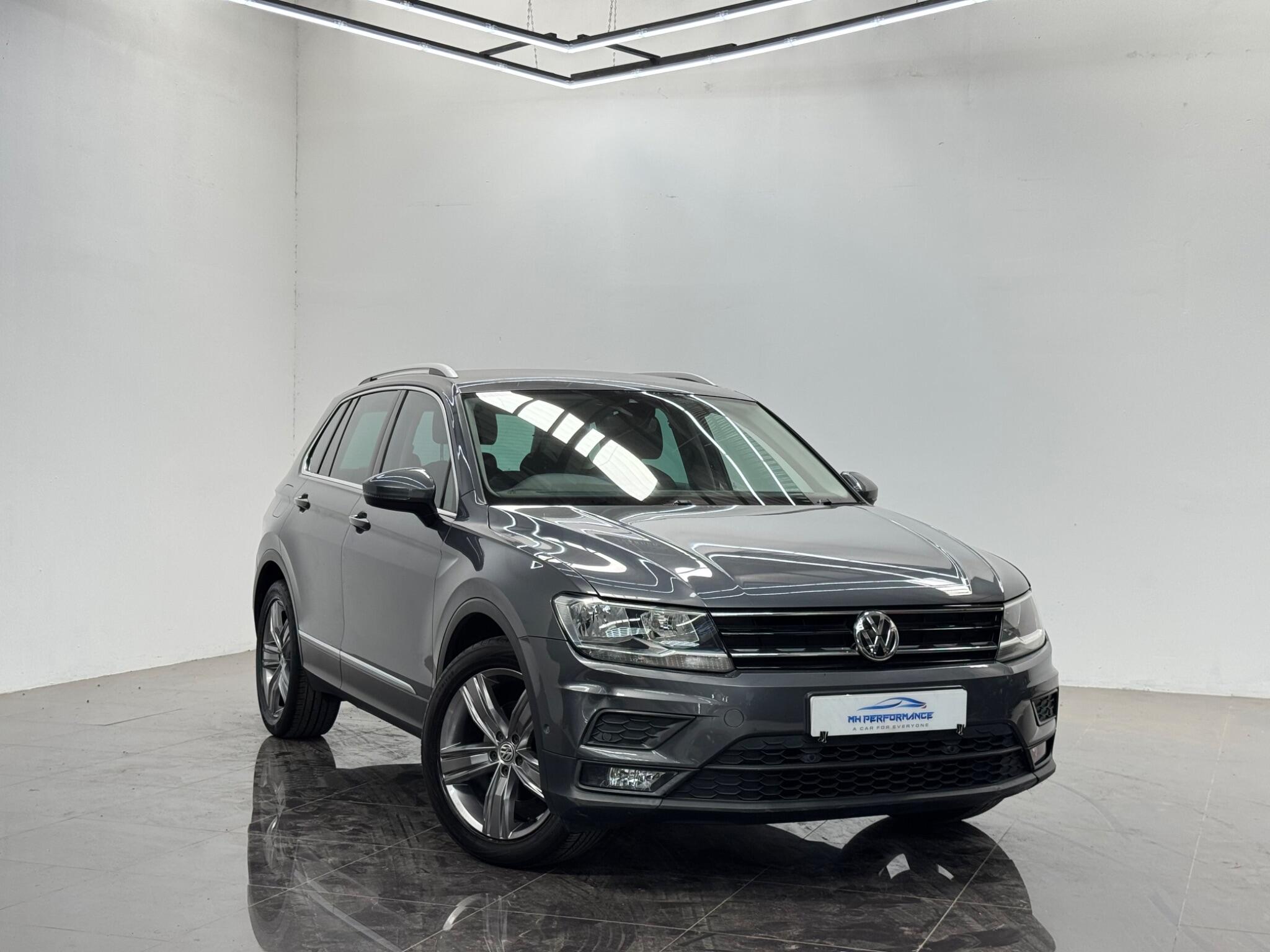 Volkswagen Tiguan view 11