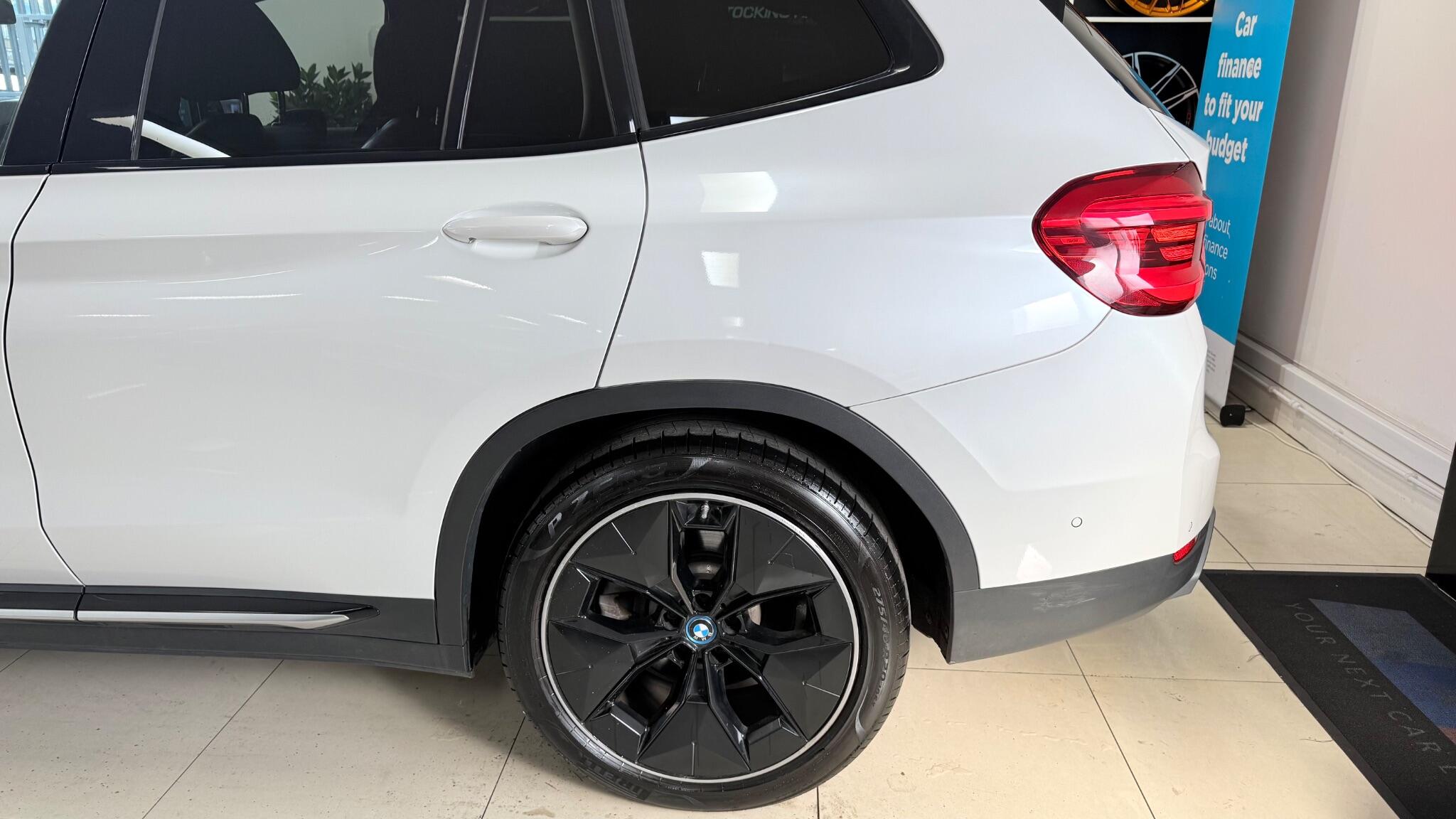 BMW Ix3 view 41