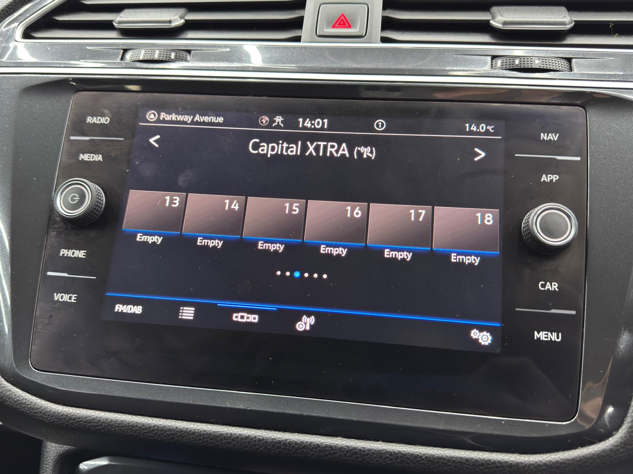 Volkswagen Tiguan Allspace view 31