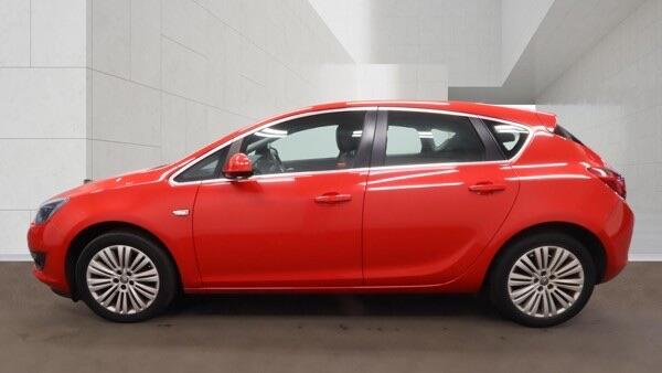 Vauxhall Astra view 6