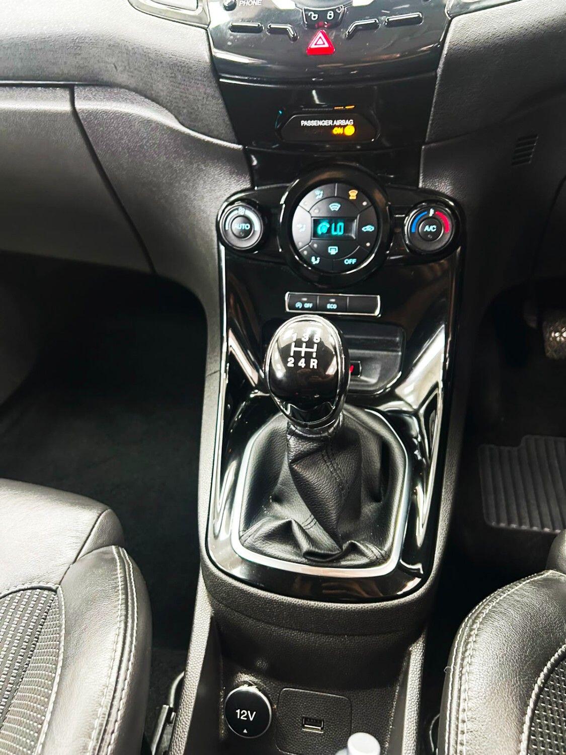 Ford Fiesta view 16