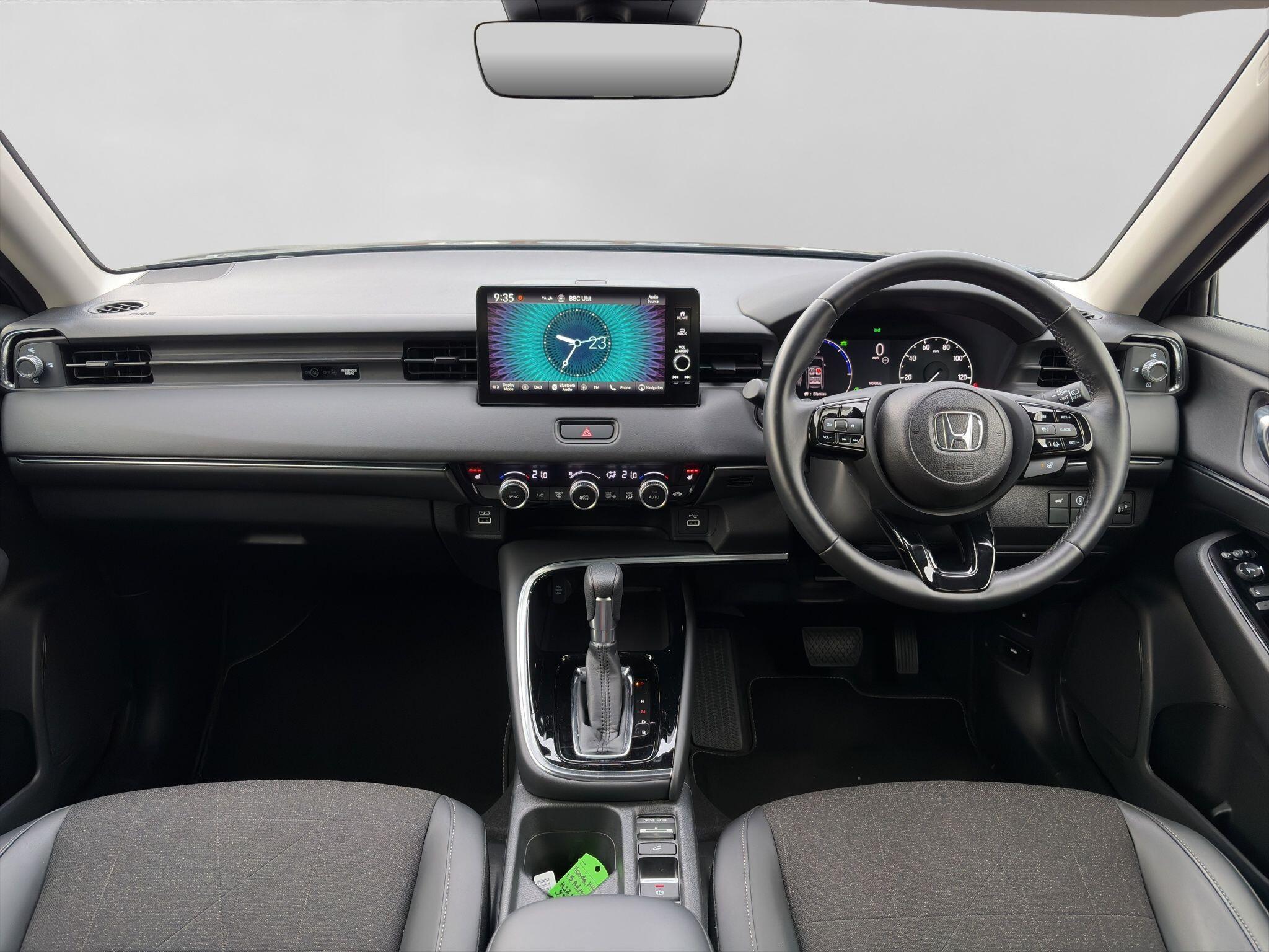 HR-V