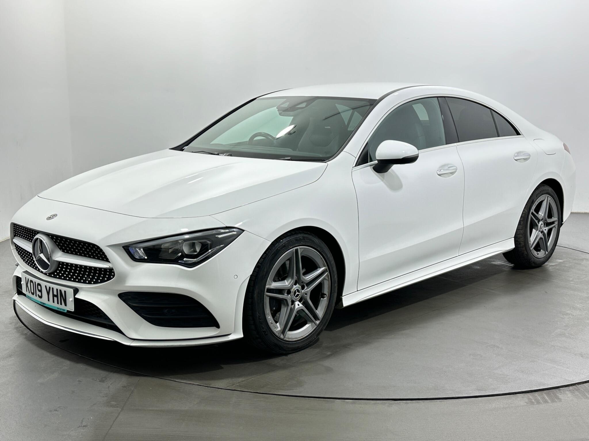Mercedes-Benz Cla view 4