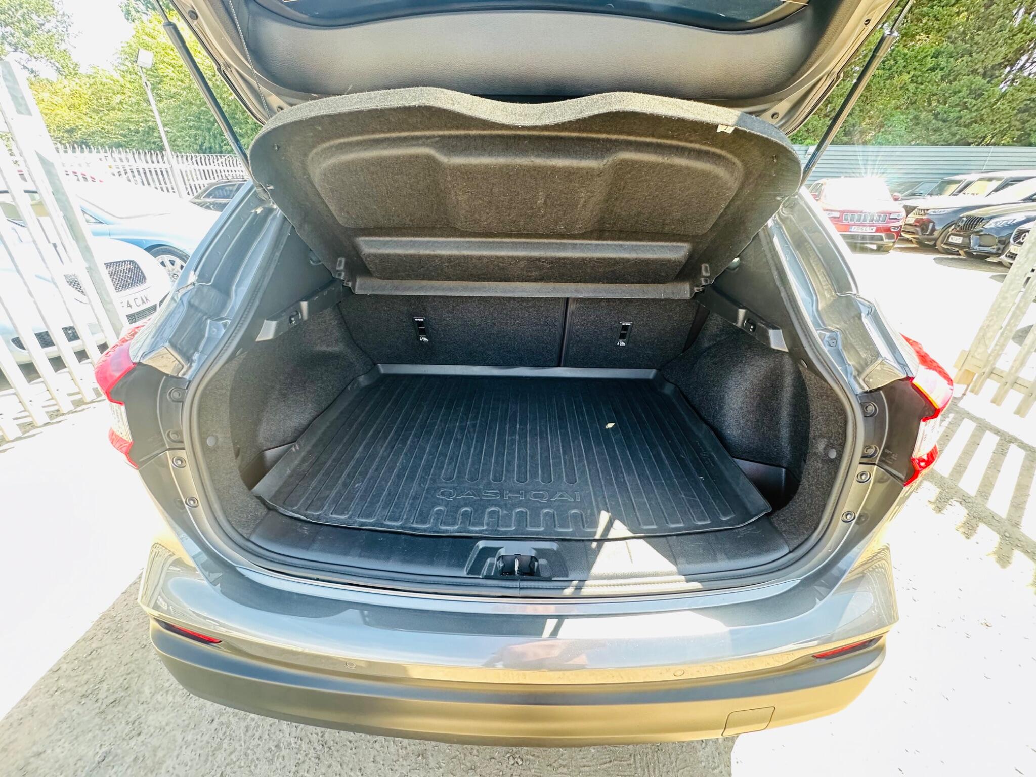 Nissan Qashqai view 60