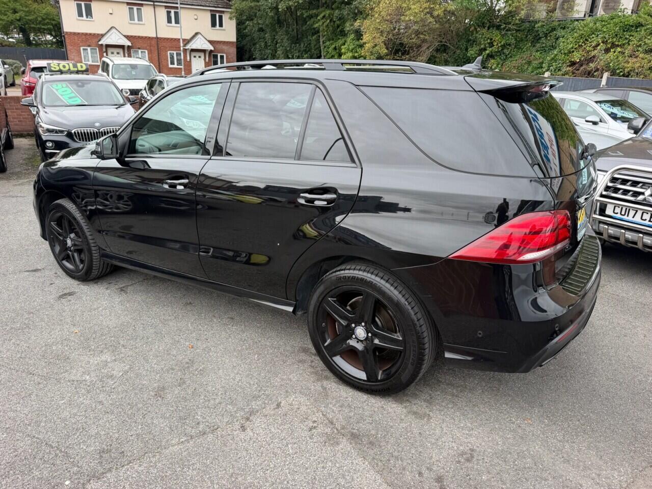 Mercedes-Benz Gle view 6