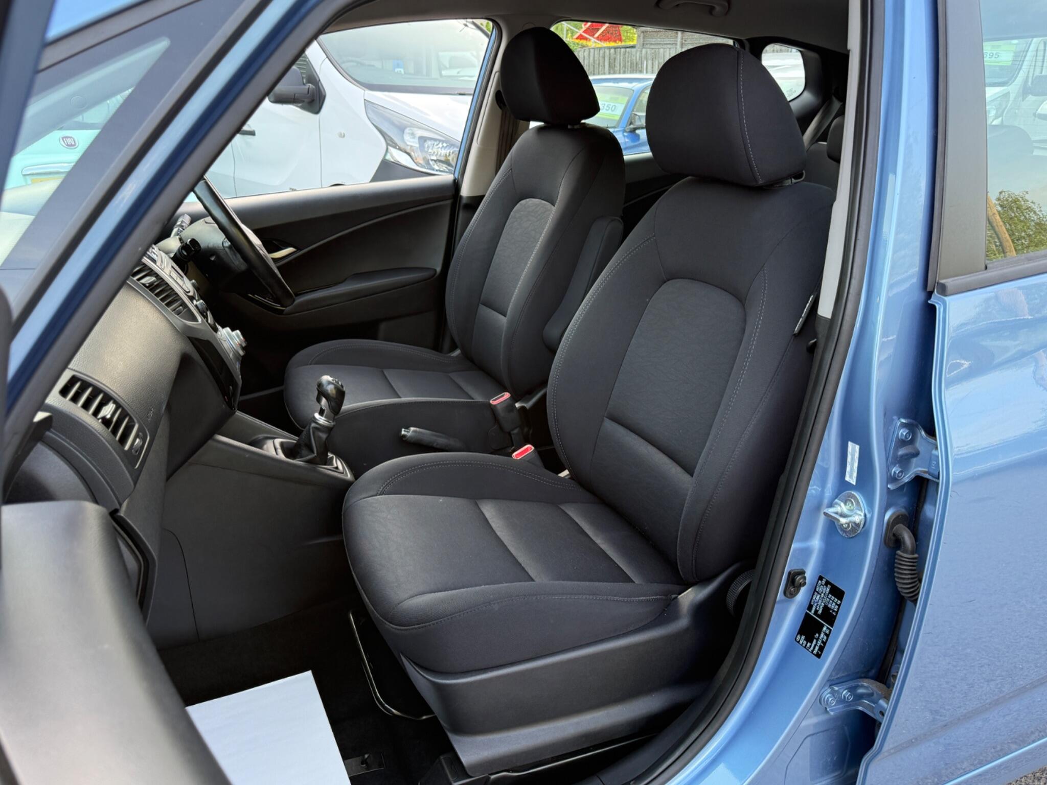 Hyundai ix20 - Image 50