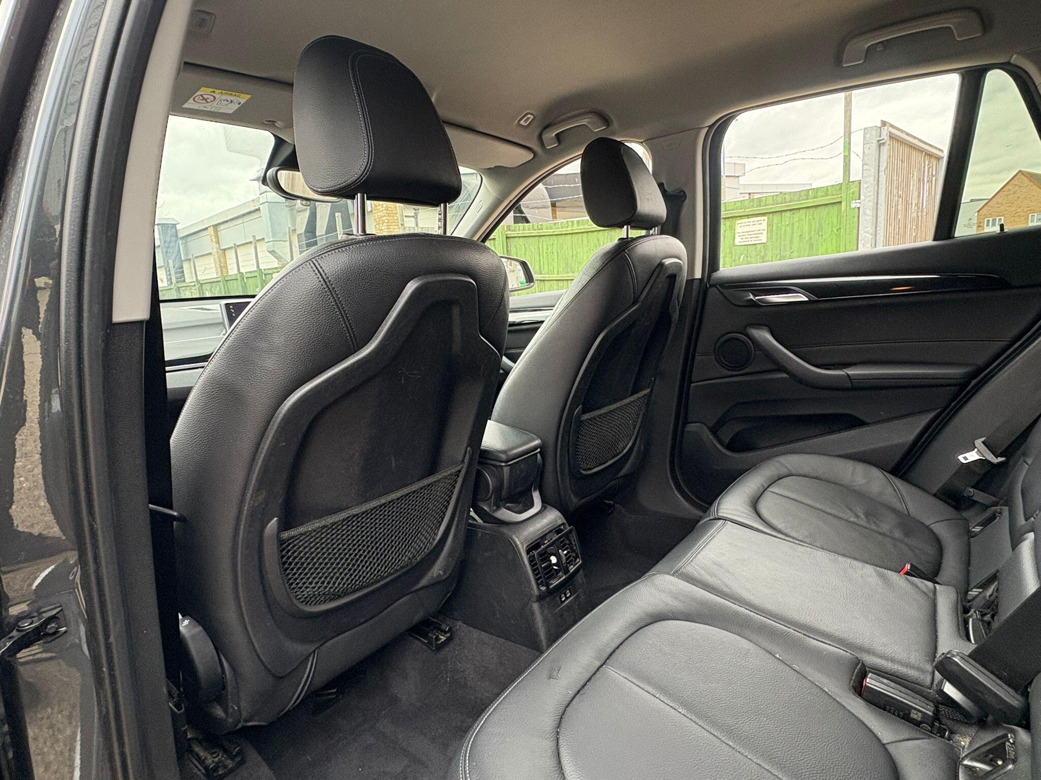BMW X1 view 22