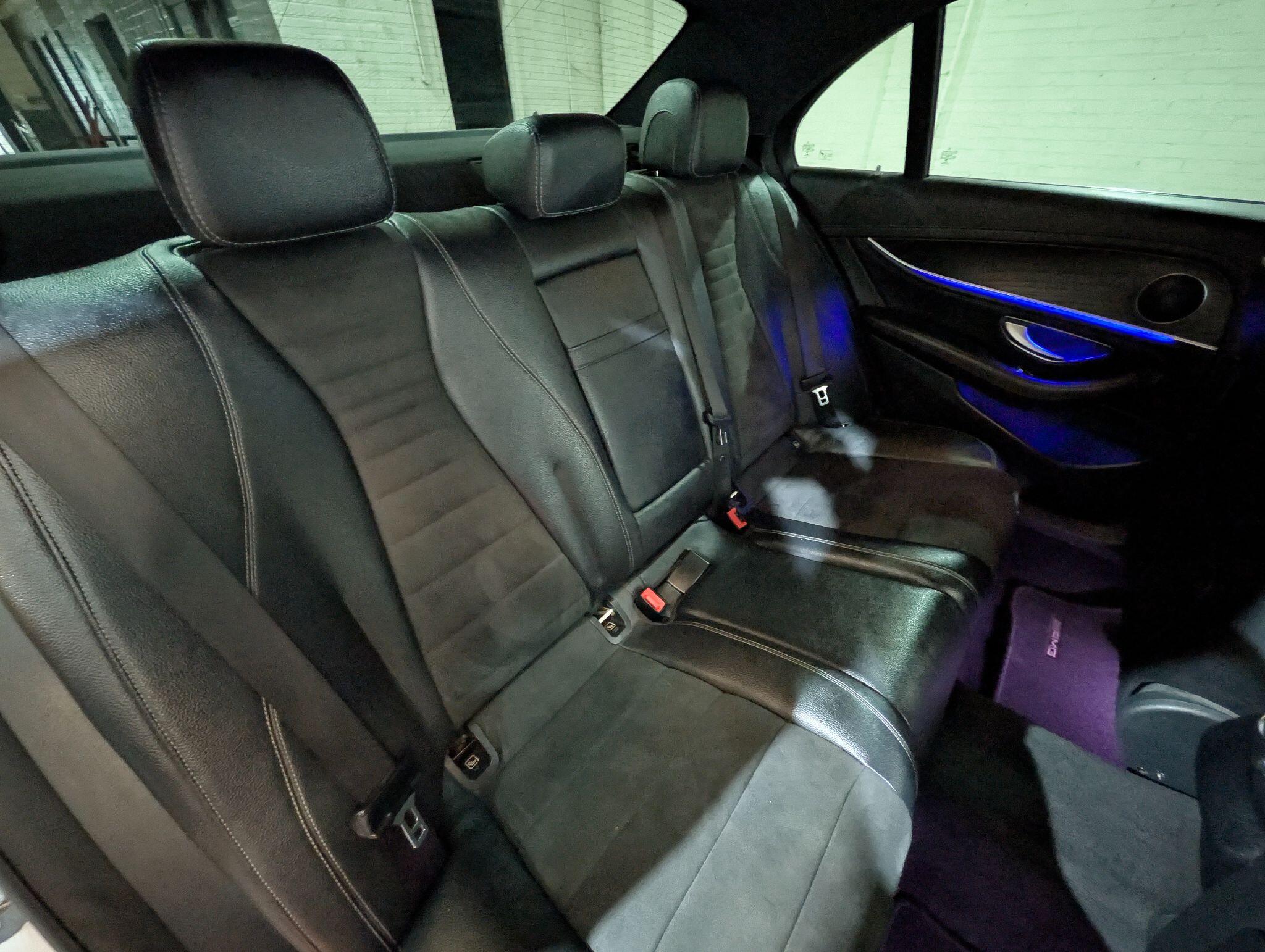Mercedes-Benz E Class view 40