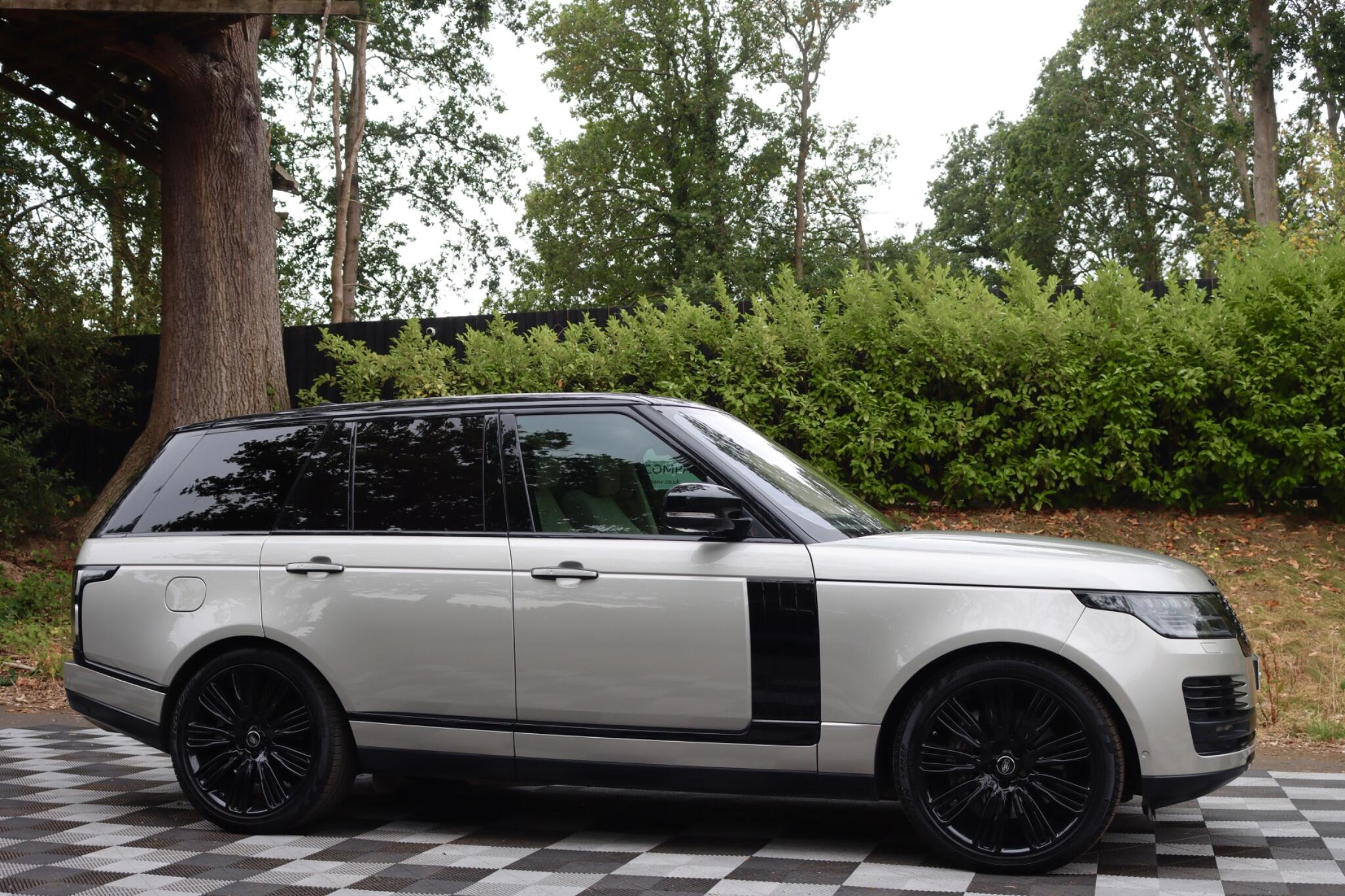 Land Rover Range Rover view 41