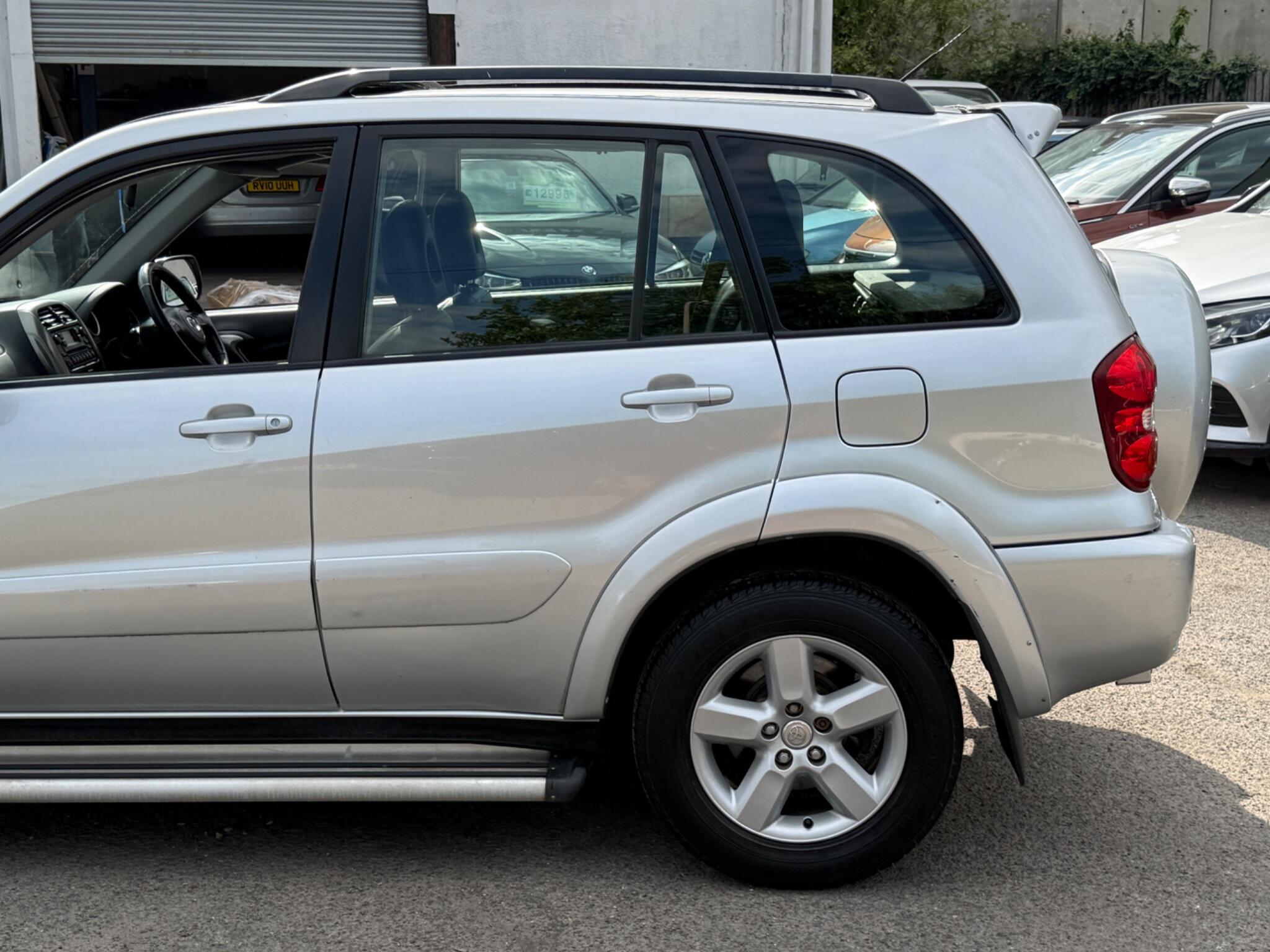 Toyota {Other Models} - Image 12