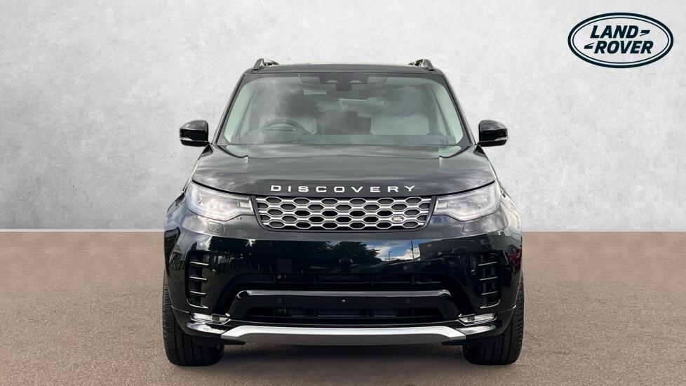 Land Rover Discovery view 7