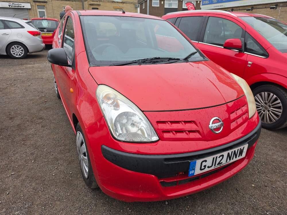 Nissan Pixo