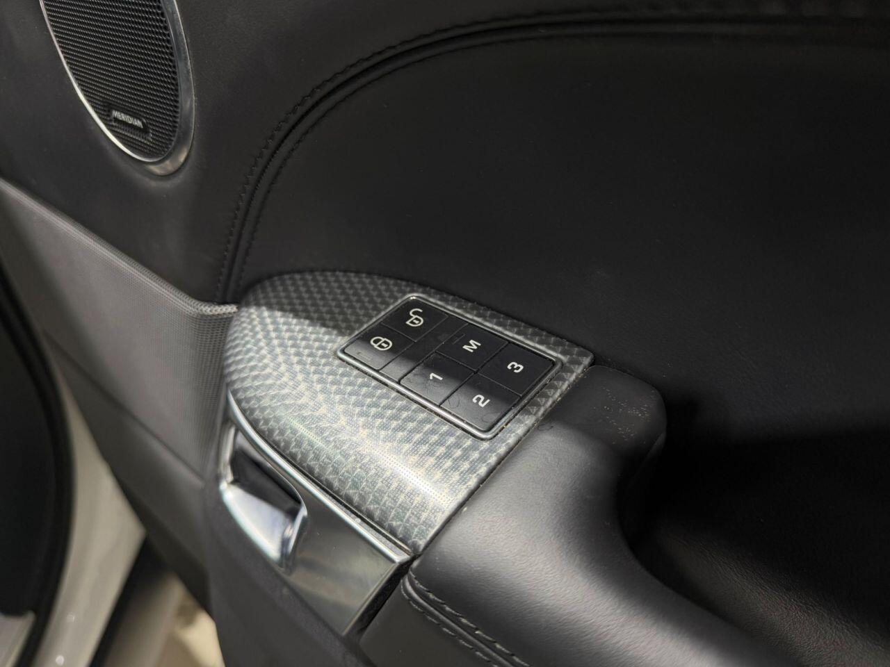 Land Rover Range Rover Sport view 22
