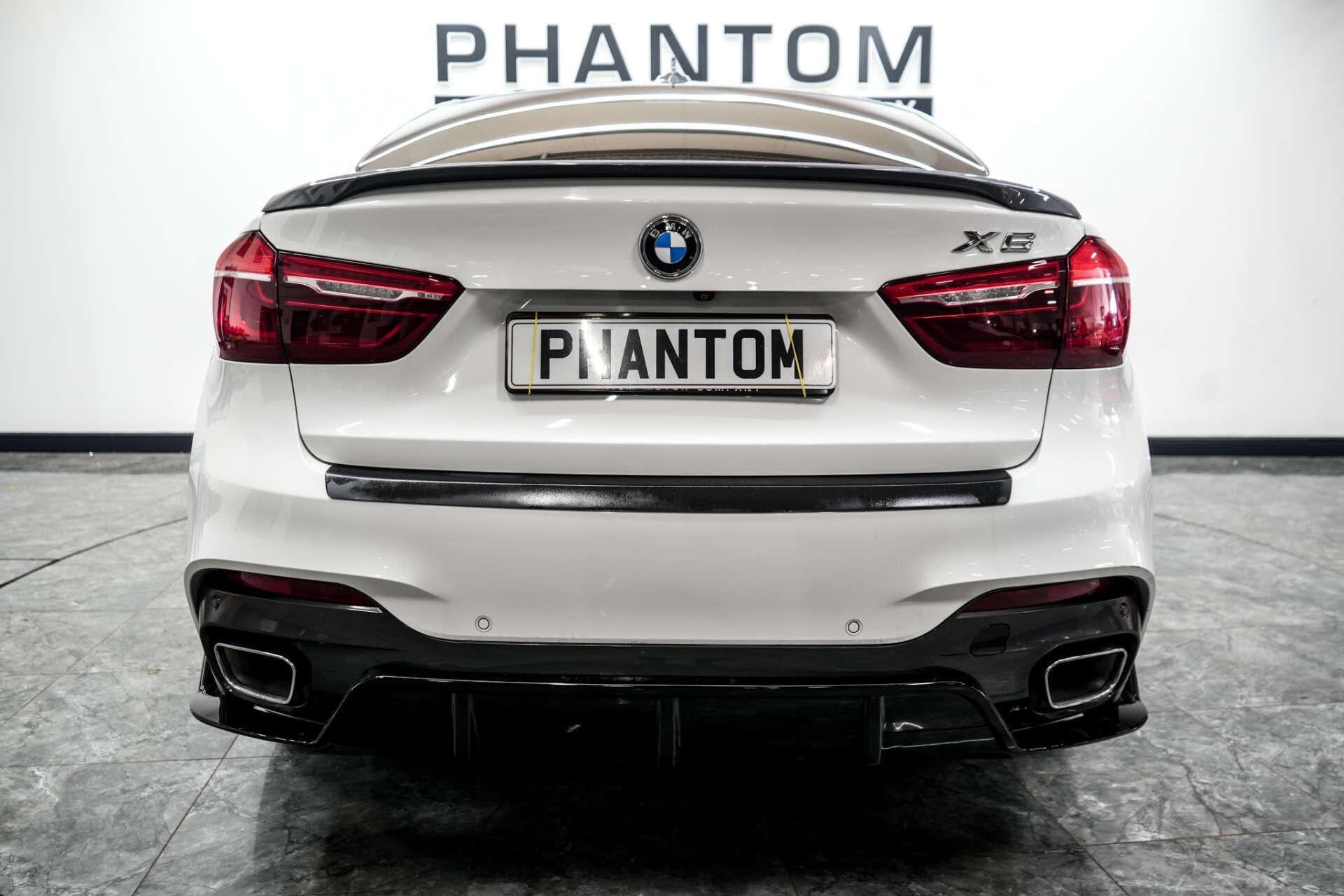 BMW X6 view 11