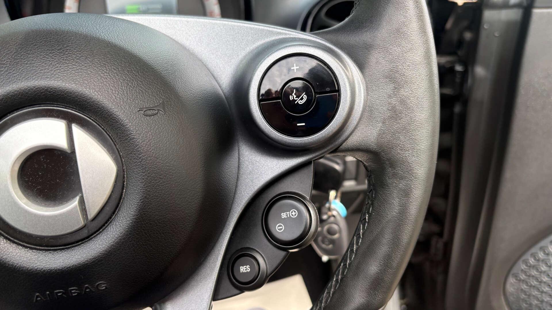 smart Fortwo view 14