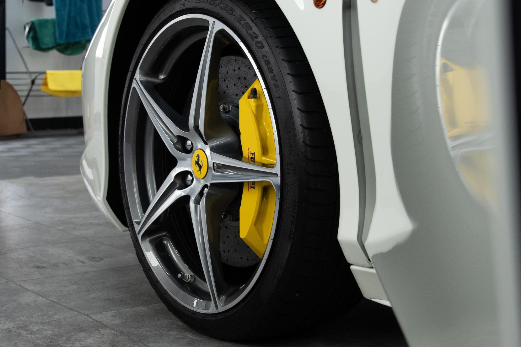 Ferrari 458 view 26