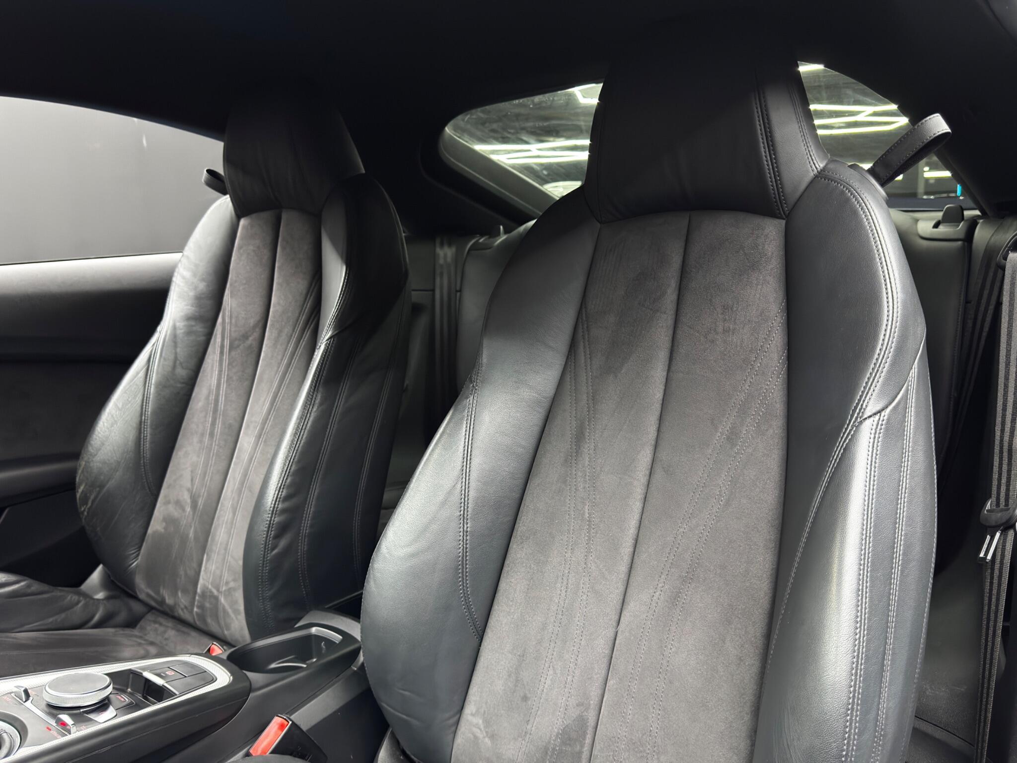 Audi TT view 14
