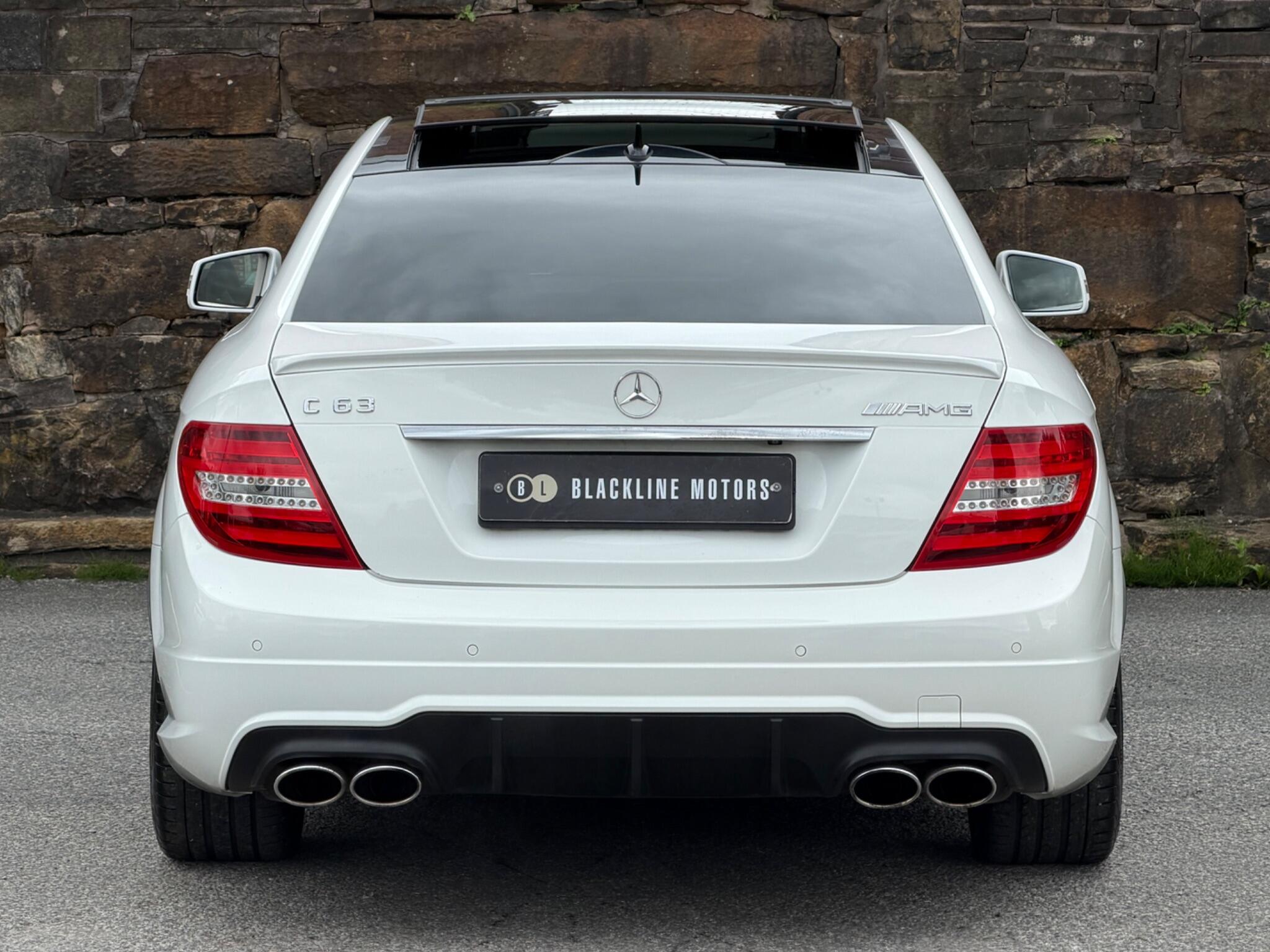 Mercedes-Benz C-Class view 6