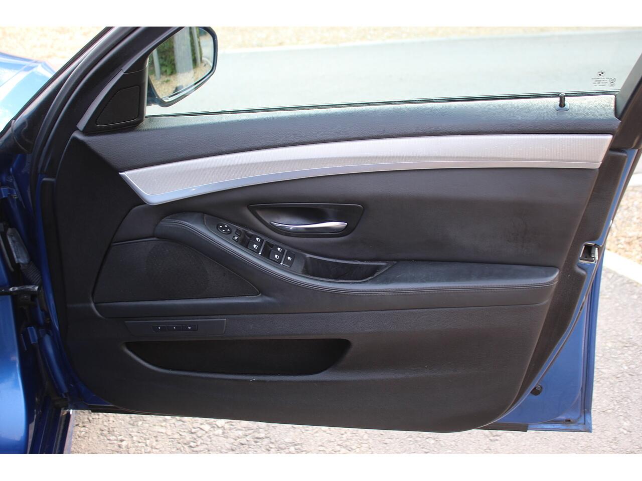 BMW M5 view 33