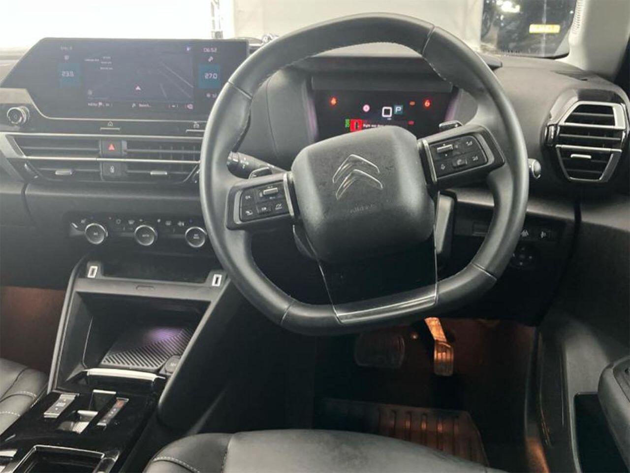 Citroen C4 view 5