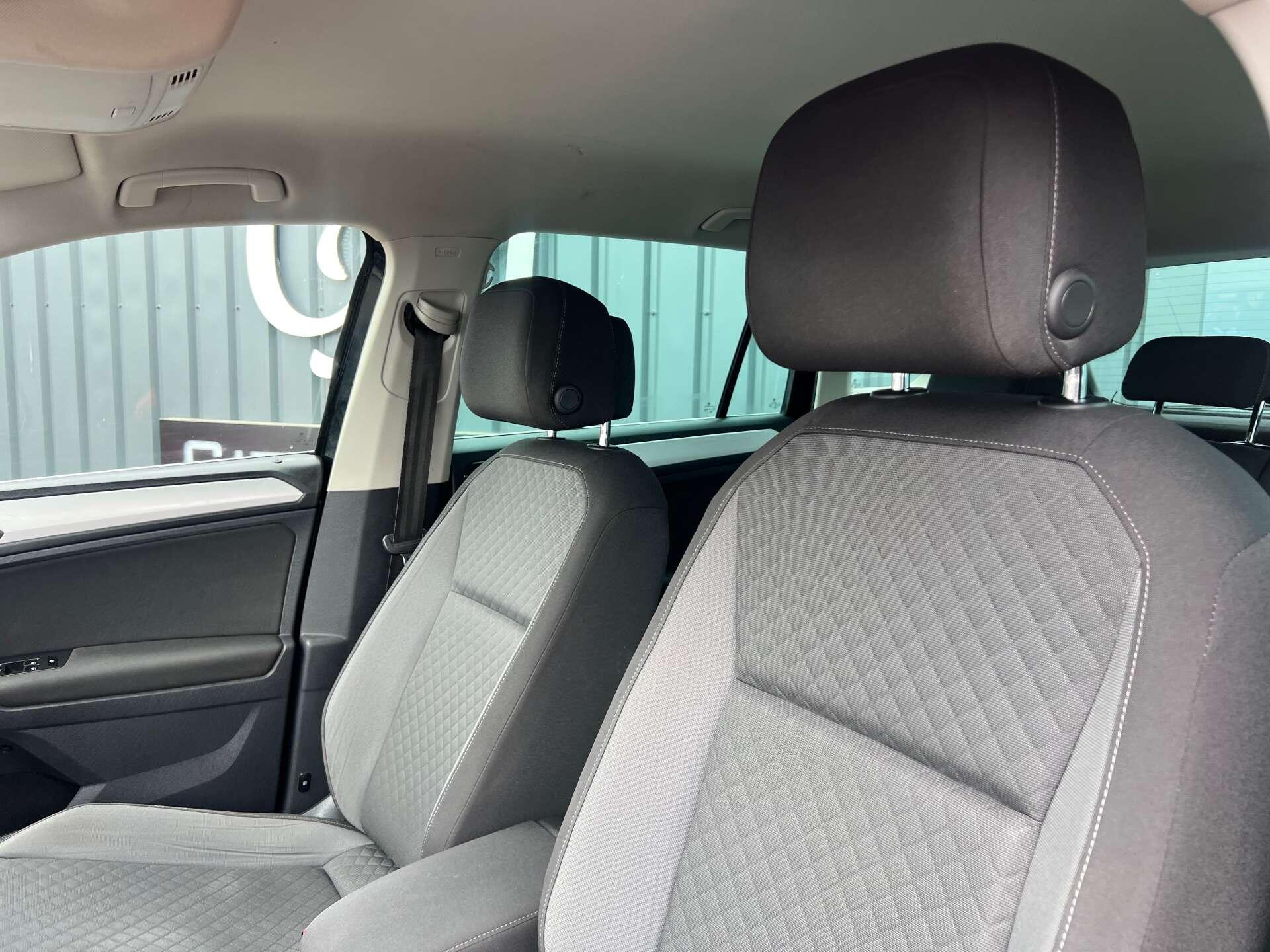 Volkswagen Tiguan view 40