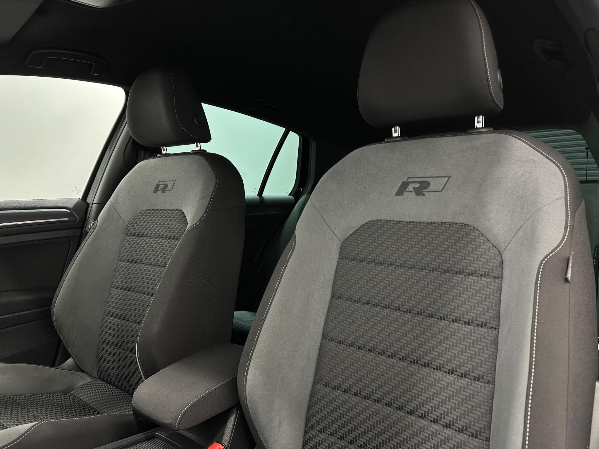 Volkswagen Golf view 36