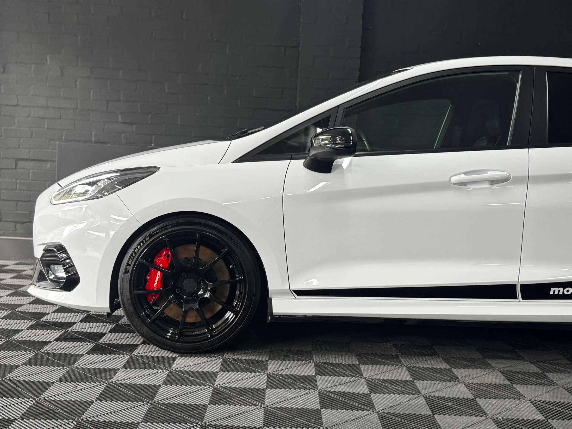 Ford Fiesta view 11
