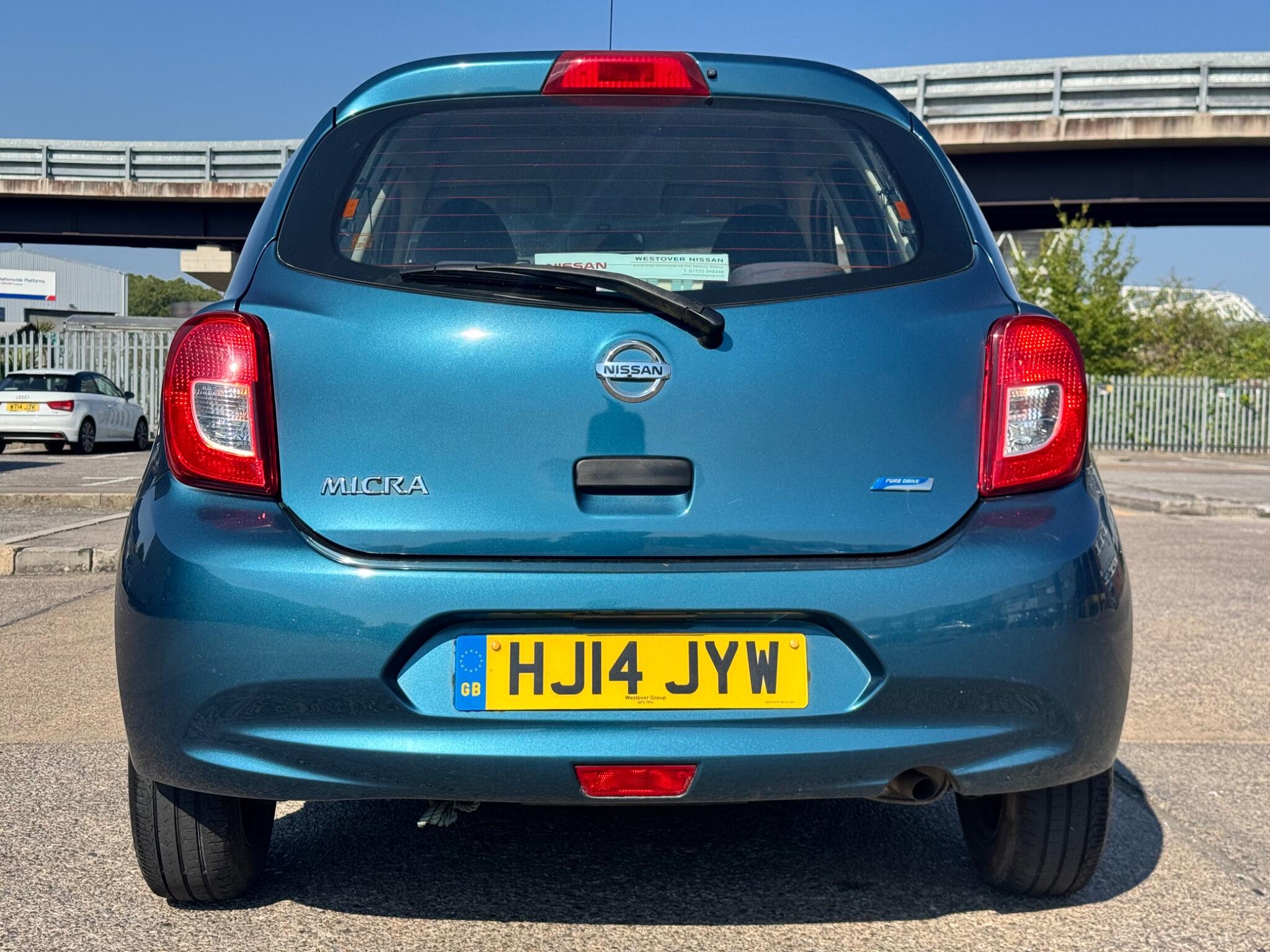 Nissan Micra view 14