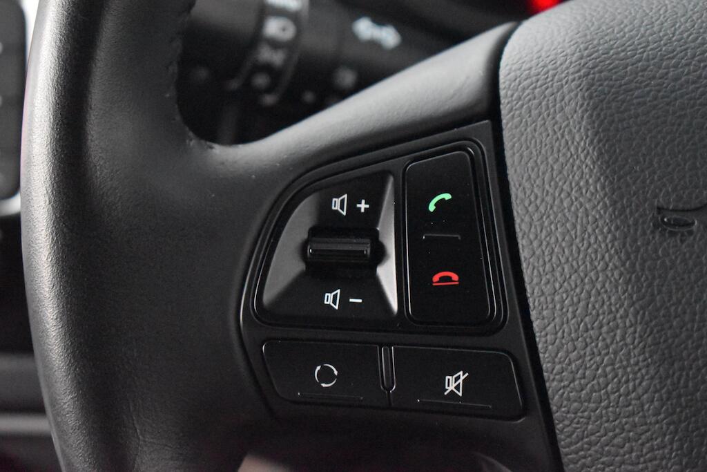 Kia Rio view 54