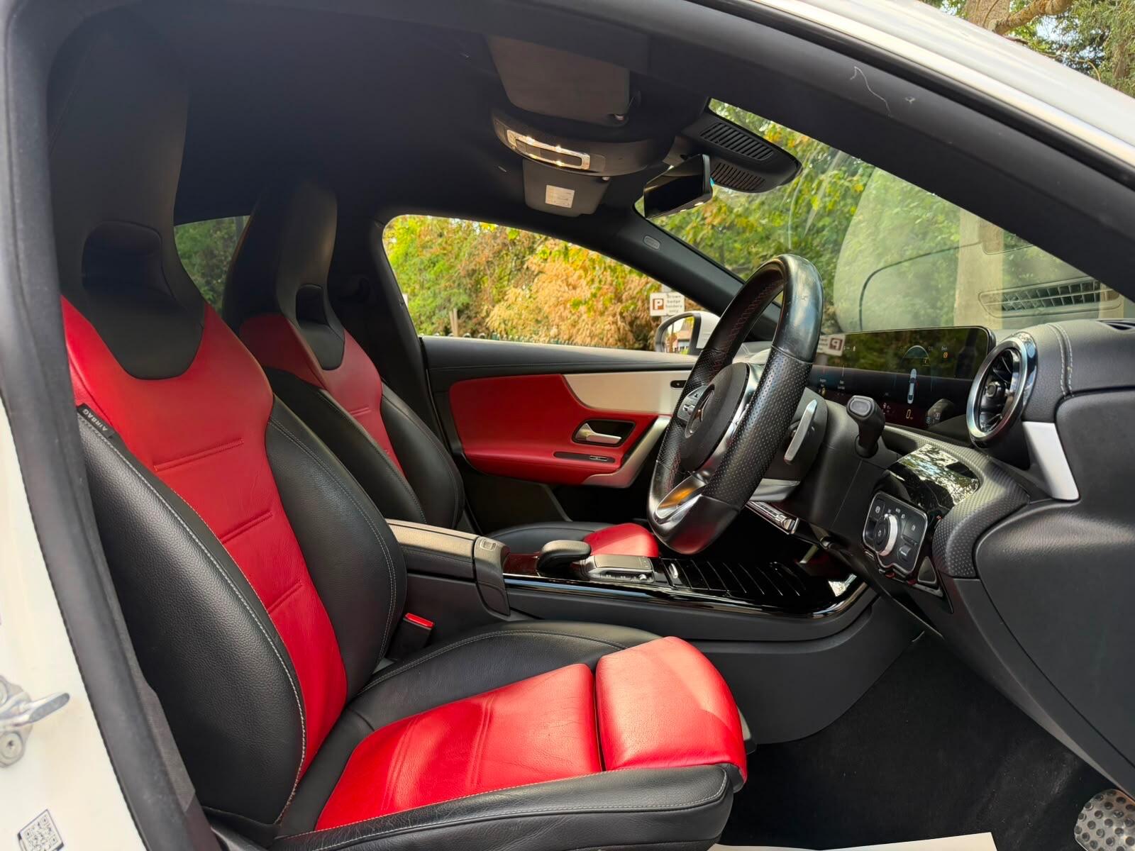 Mercedes-Benz Cla view 11