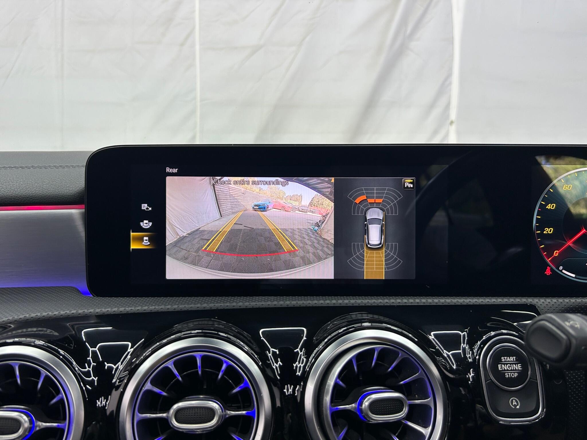 Mercedes-Benz Cla view 39
