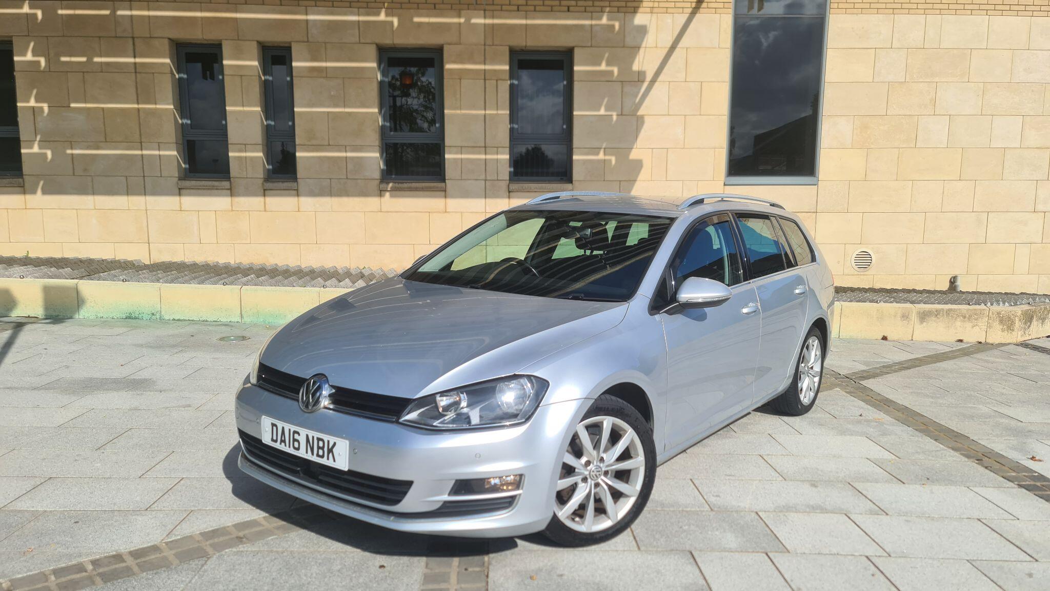 Volkswagen Golf view 7