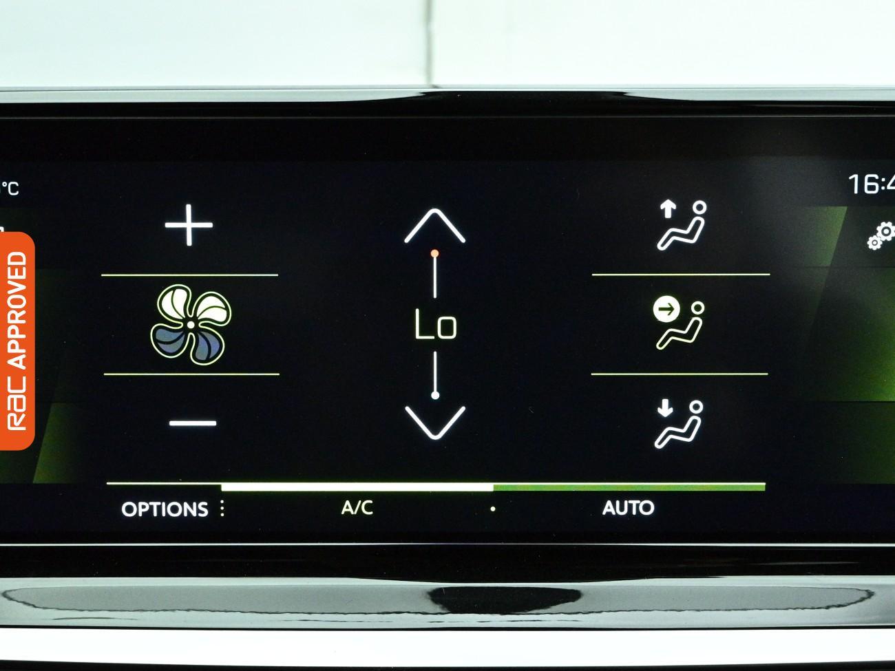 Peugeot 208 view 15