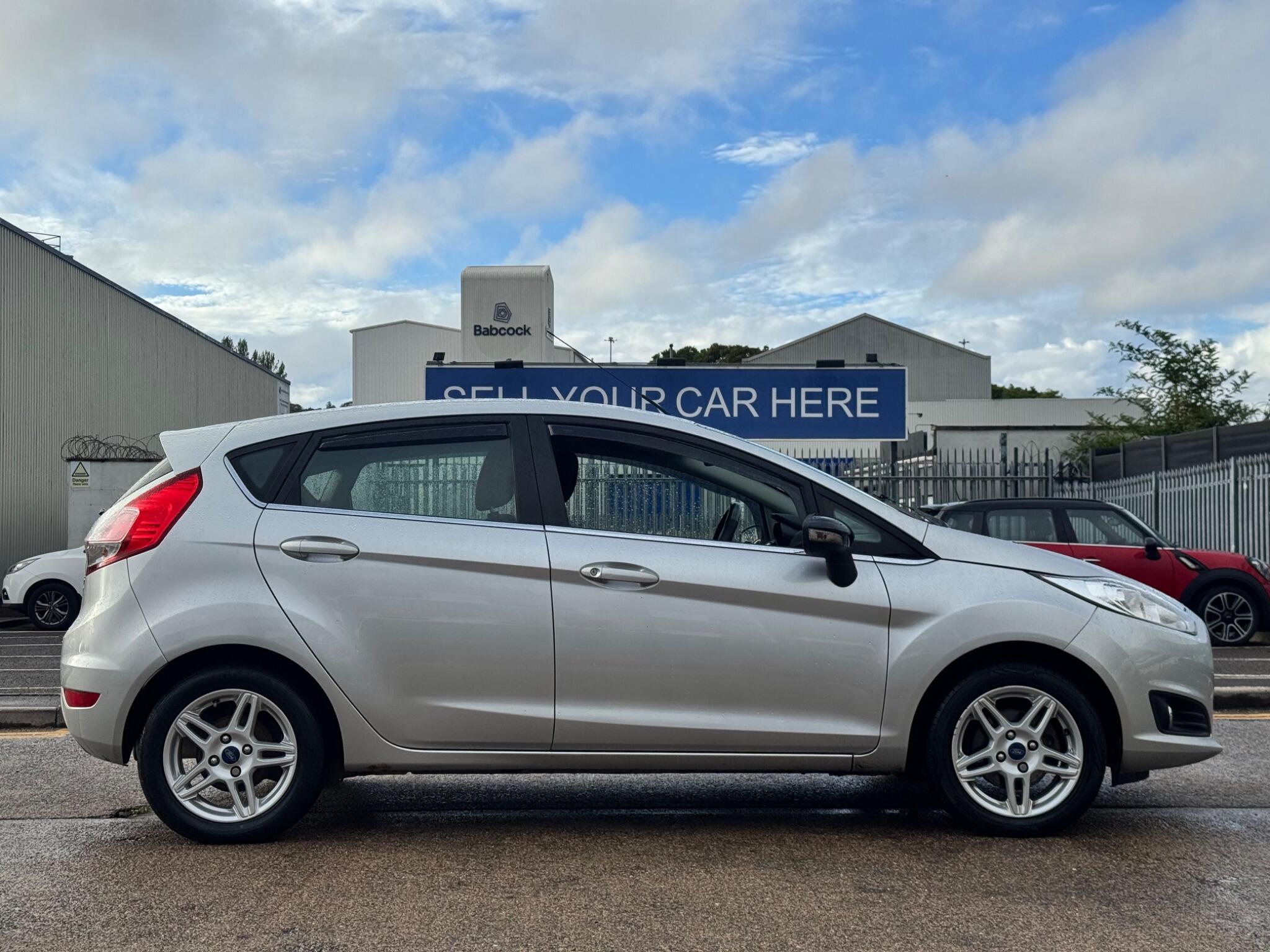 Ford Fiesta view 19