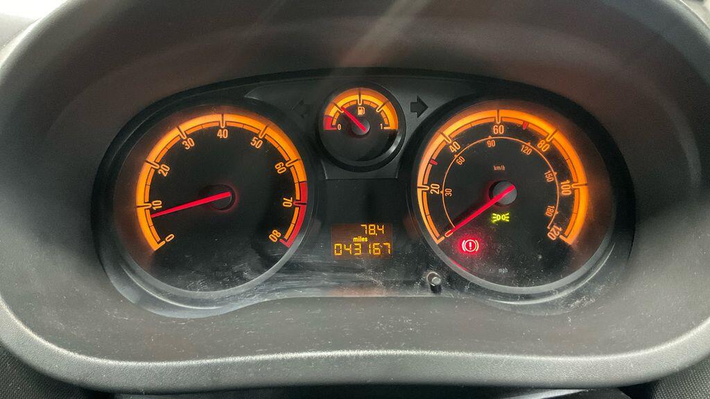 Vauxhall Corsa view 10