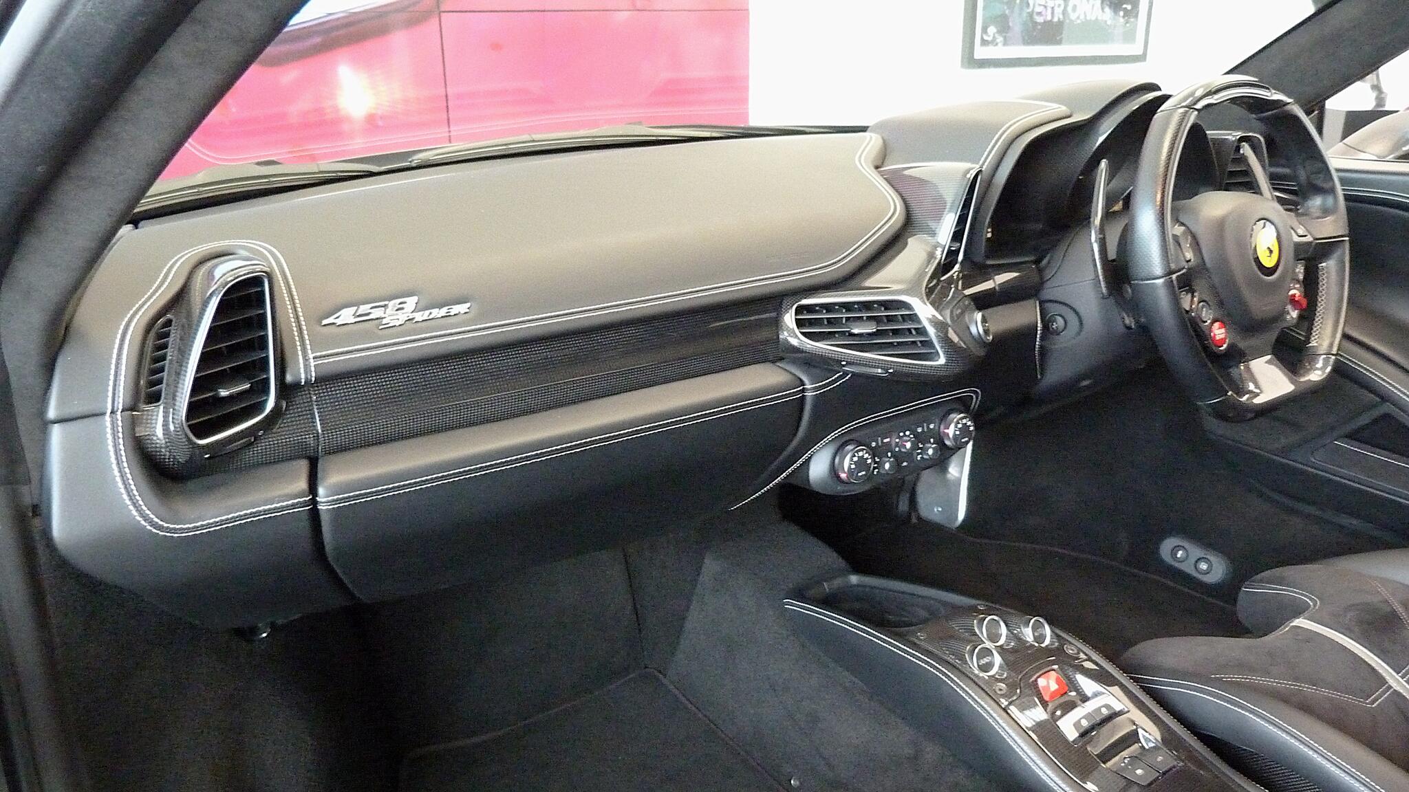 Ferrari 458 view 3