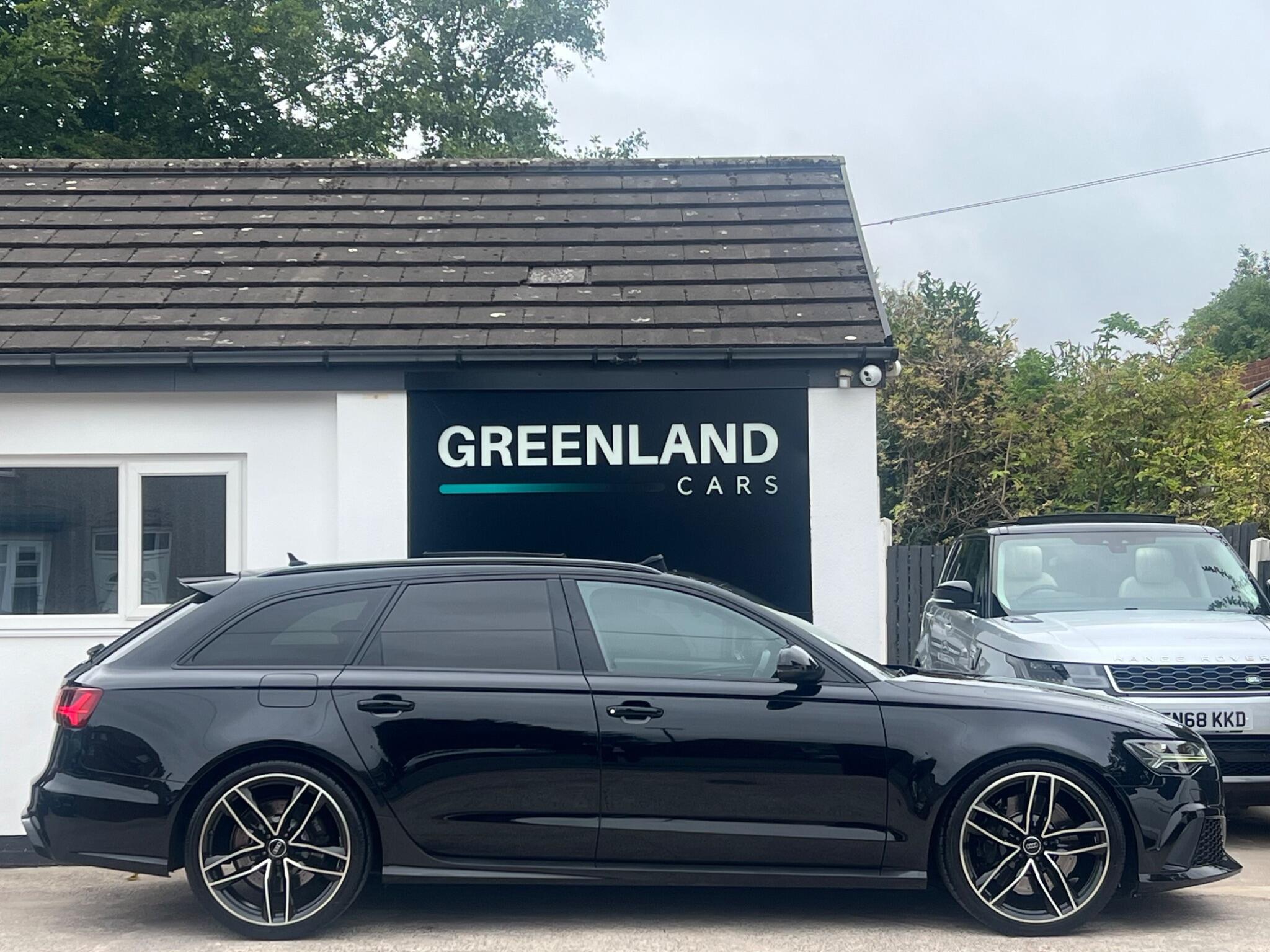 Audi RS6 view 24