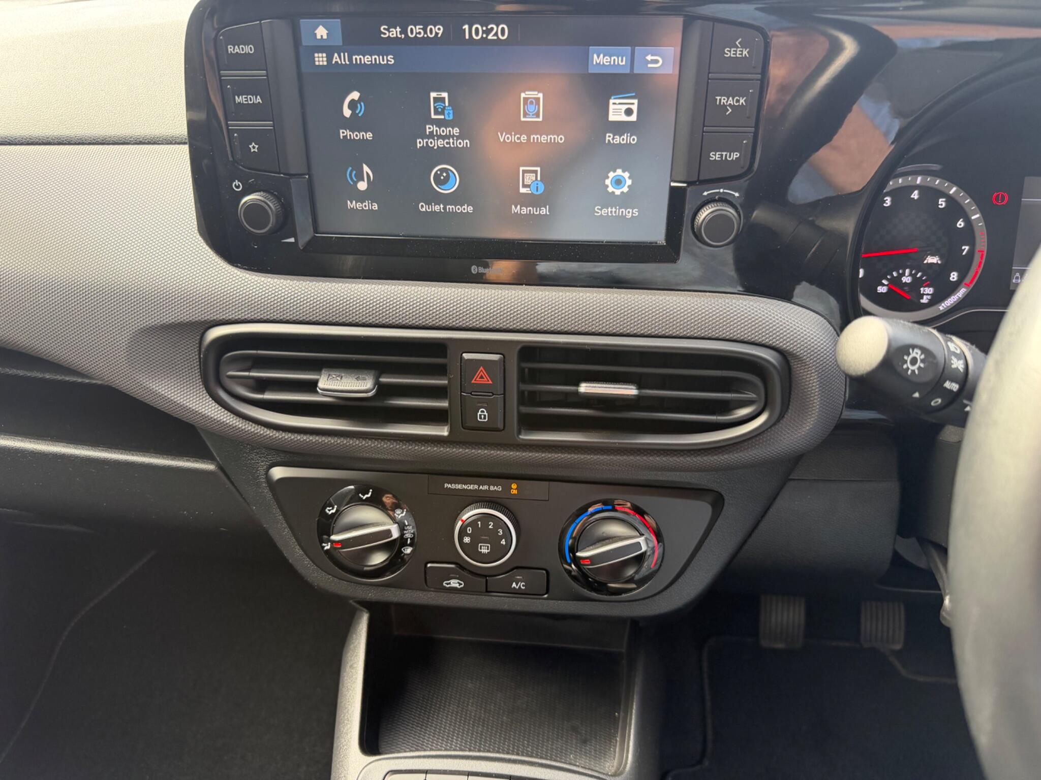 Hyundai I10 view 4
