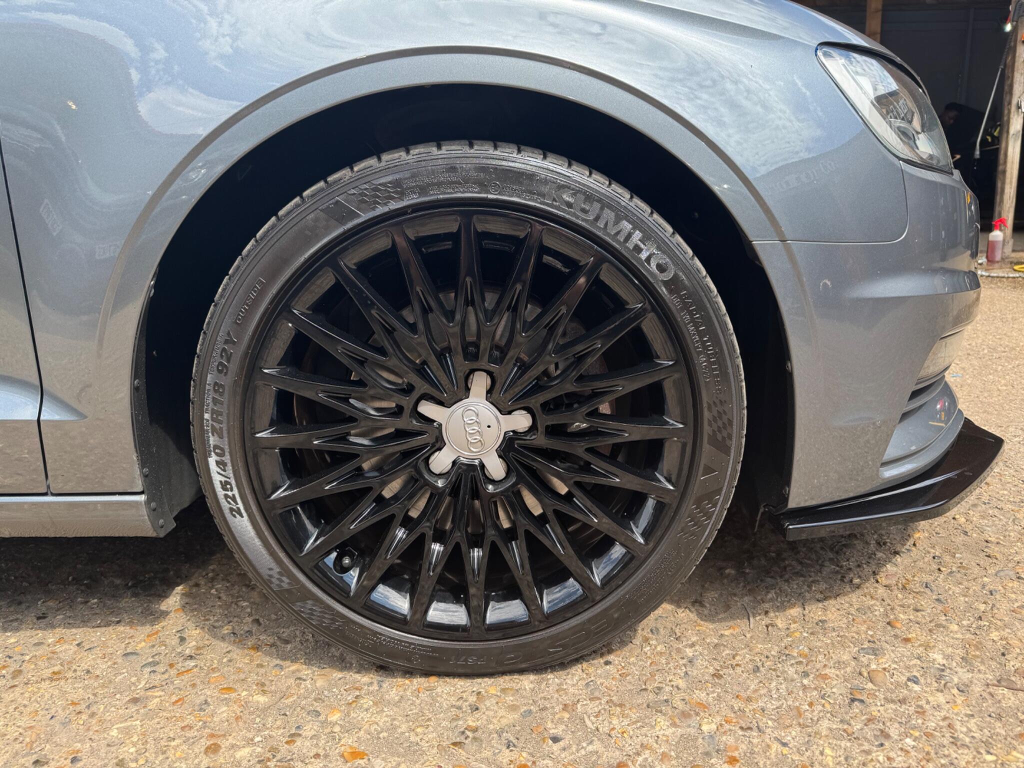 Audi A3 view 26