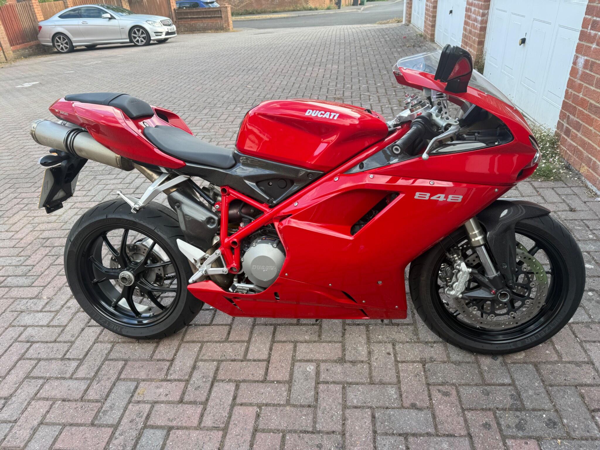 2010 Ducati 848 for sale for £7,500 in BASINGSTOKE, HAMPSHIRE