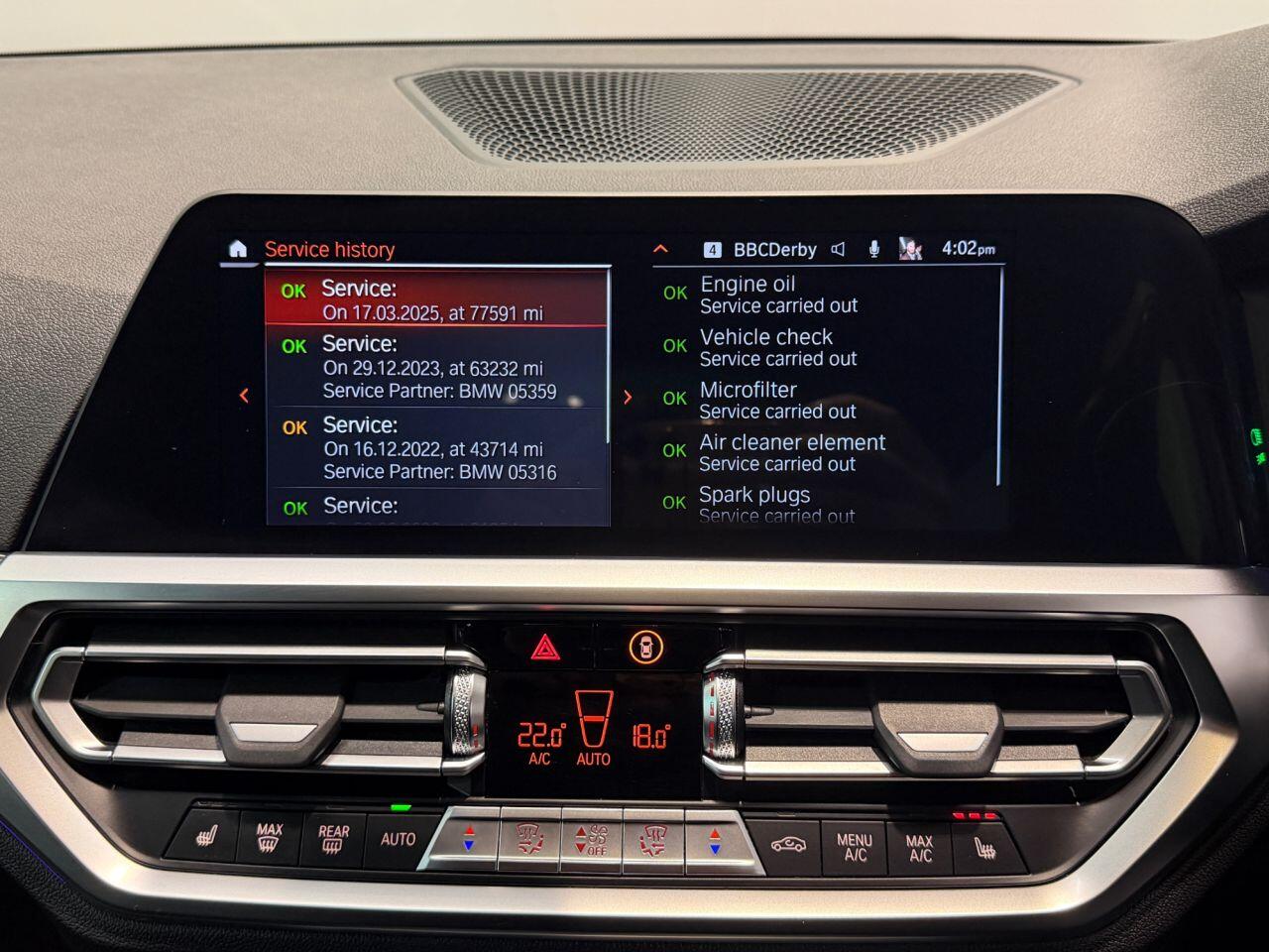 BMW 3 Series view 25