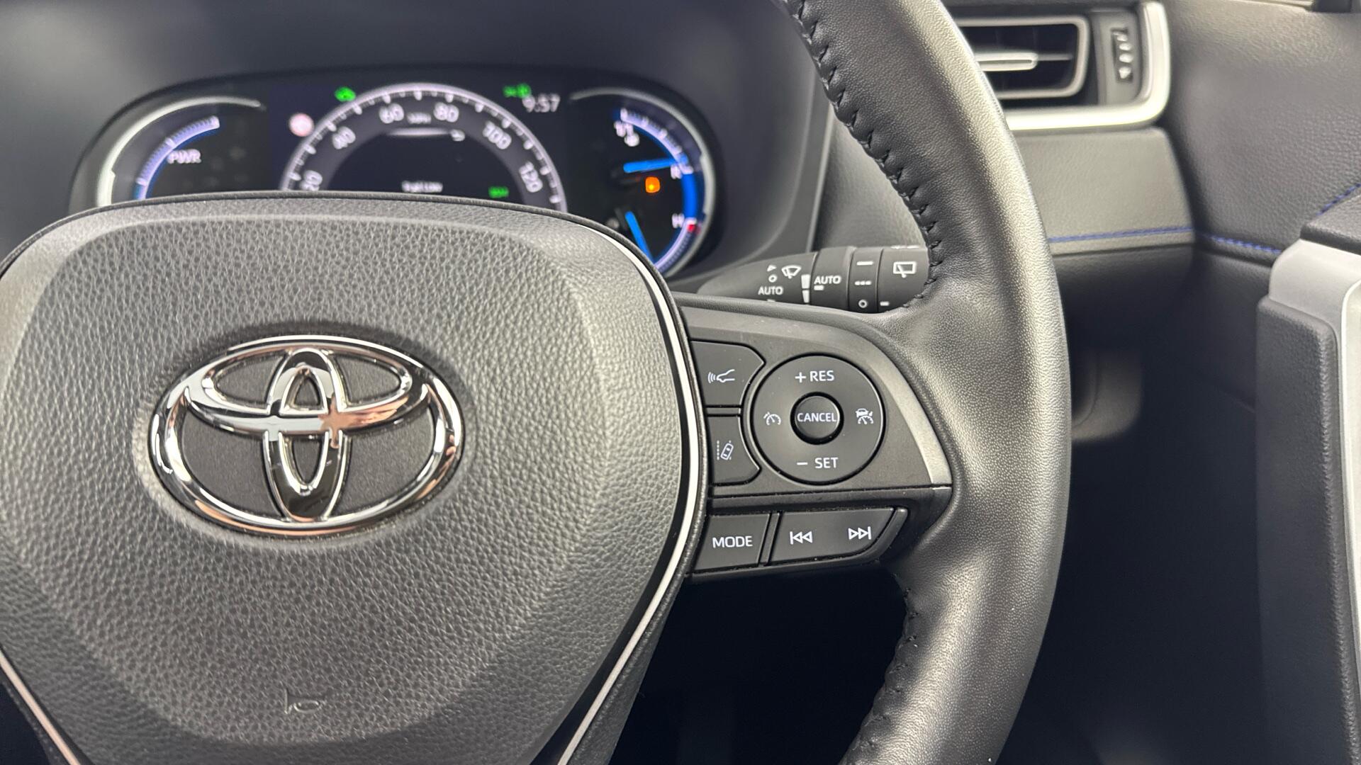 Toyota RAV4 view 42