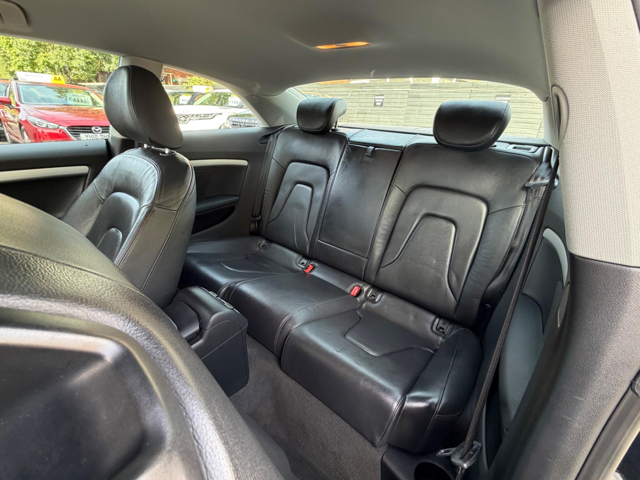 Audi A5 view 16